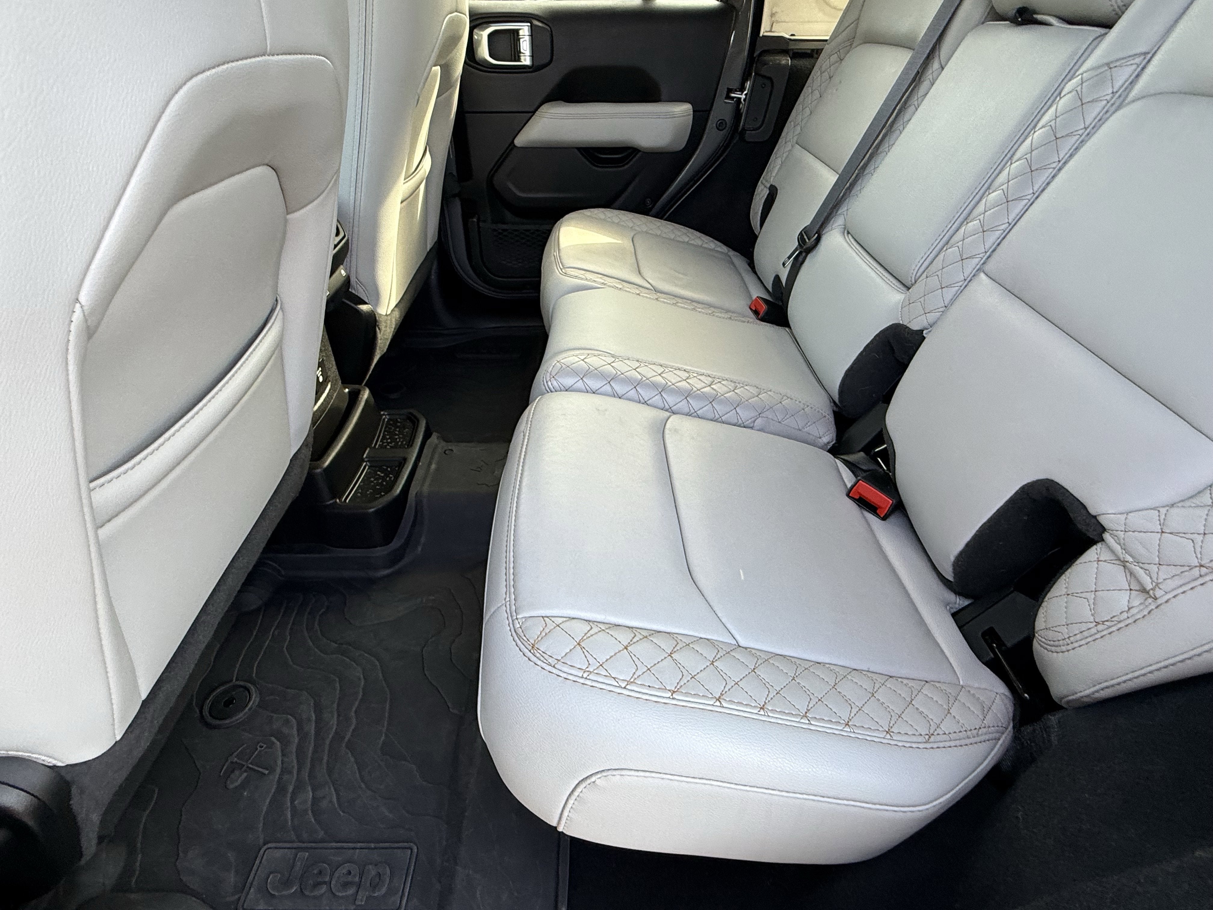 2022 Jeep Wrangler Unlimited High Altitude