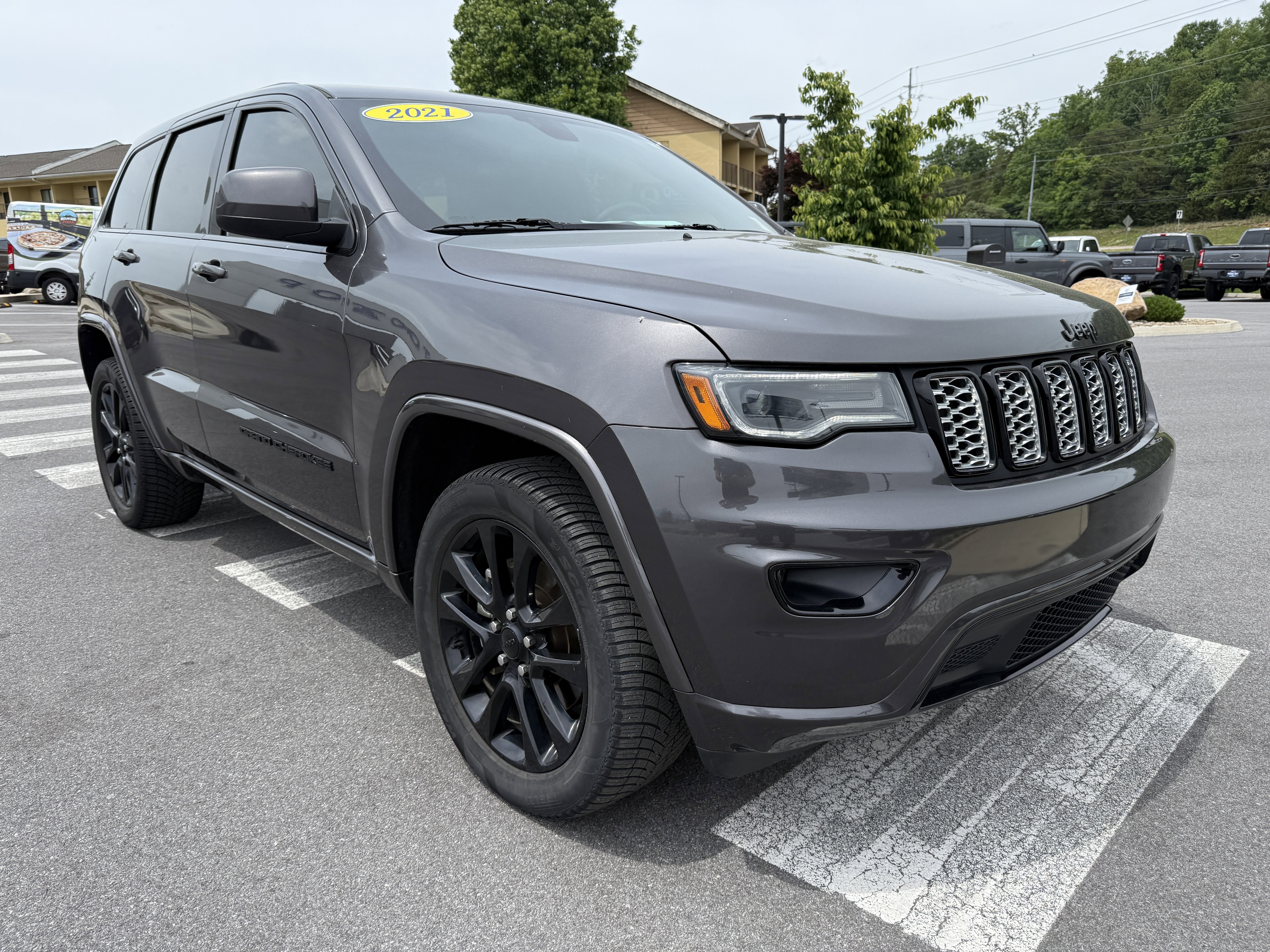2021 Jeep Grand Cherokee Laredo X