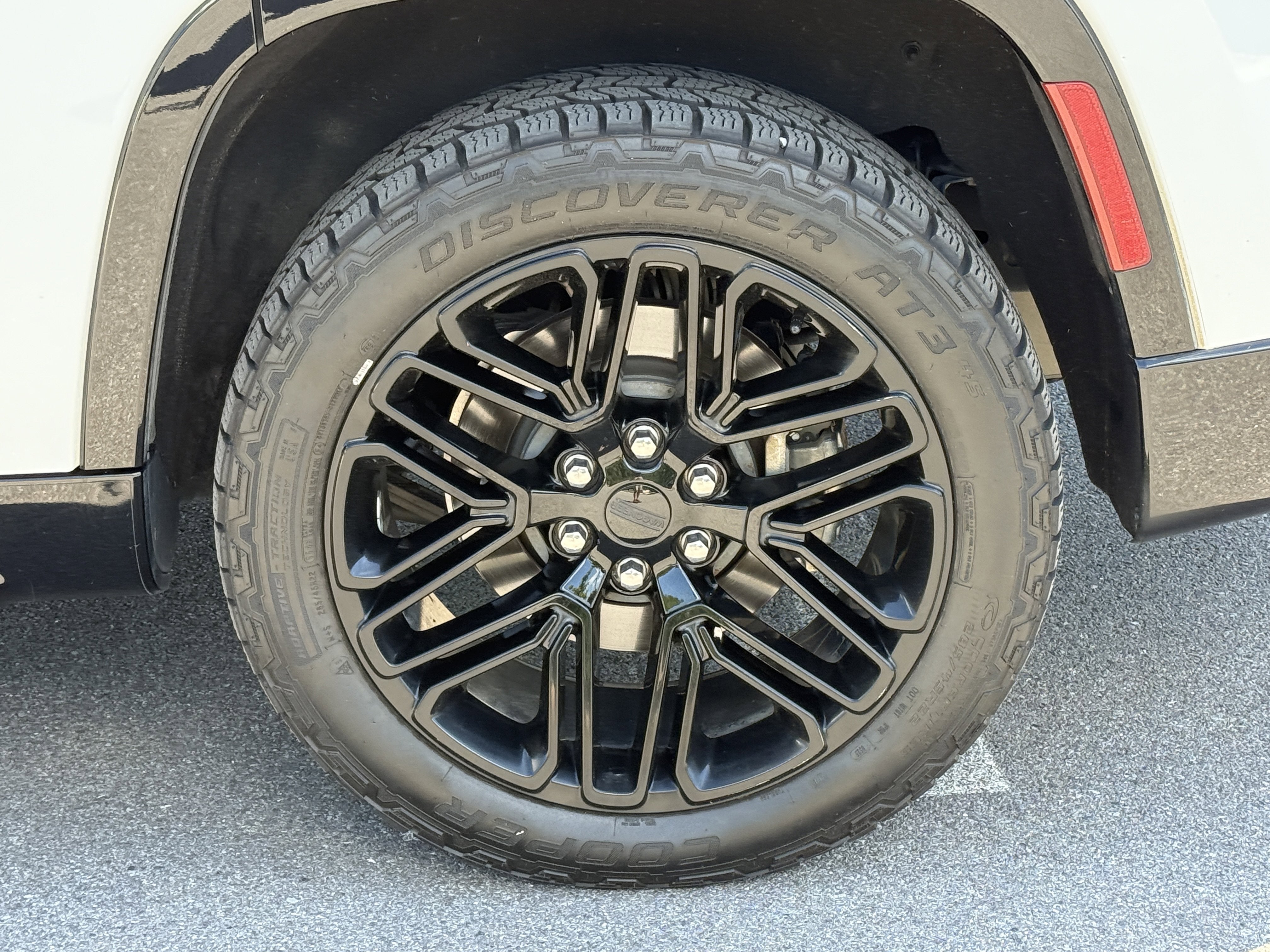 2022 Jeep Wagoneer Series I Carbide