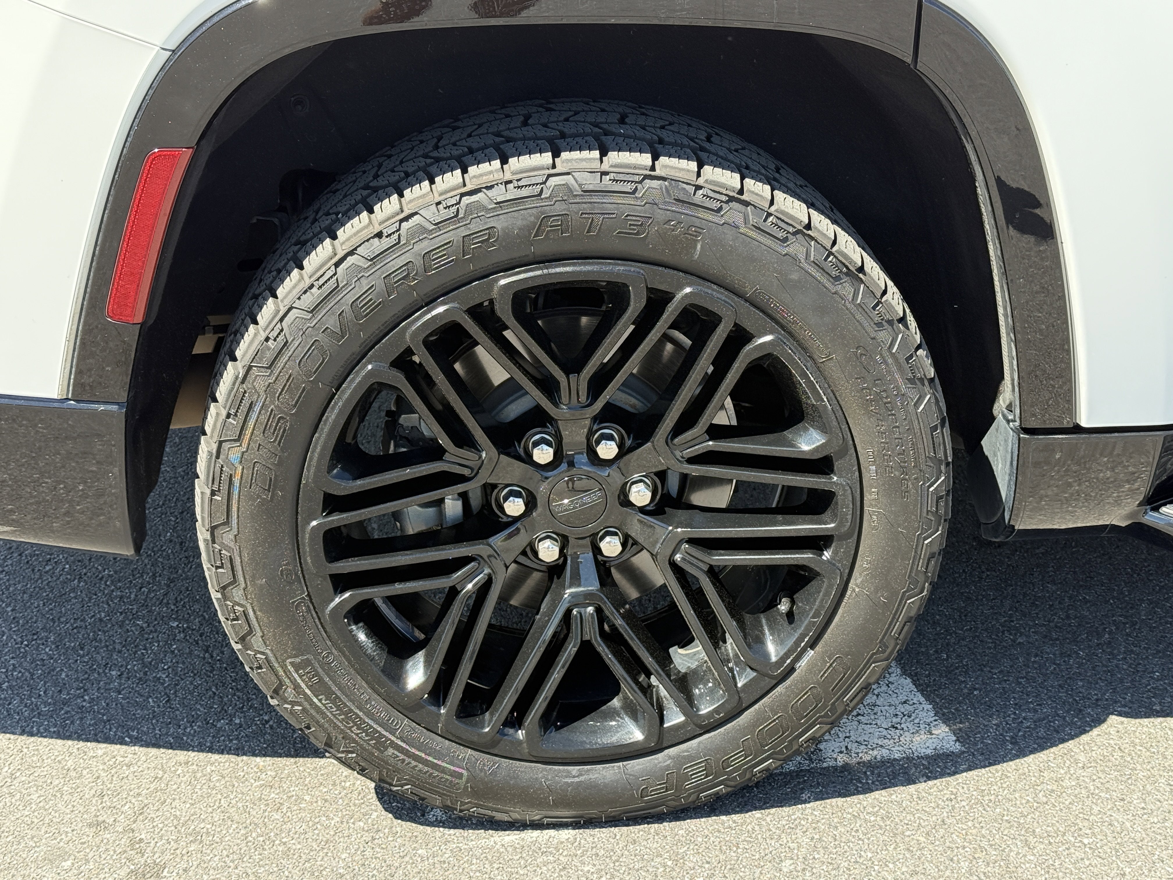 2022 Jeep Wagoneer Series I Carbide