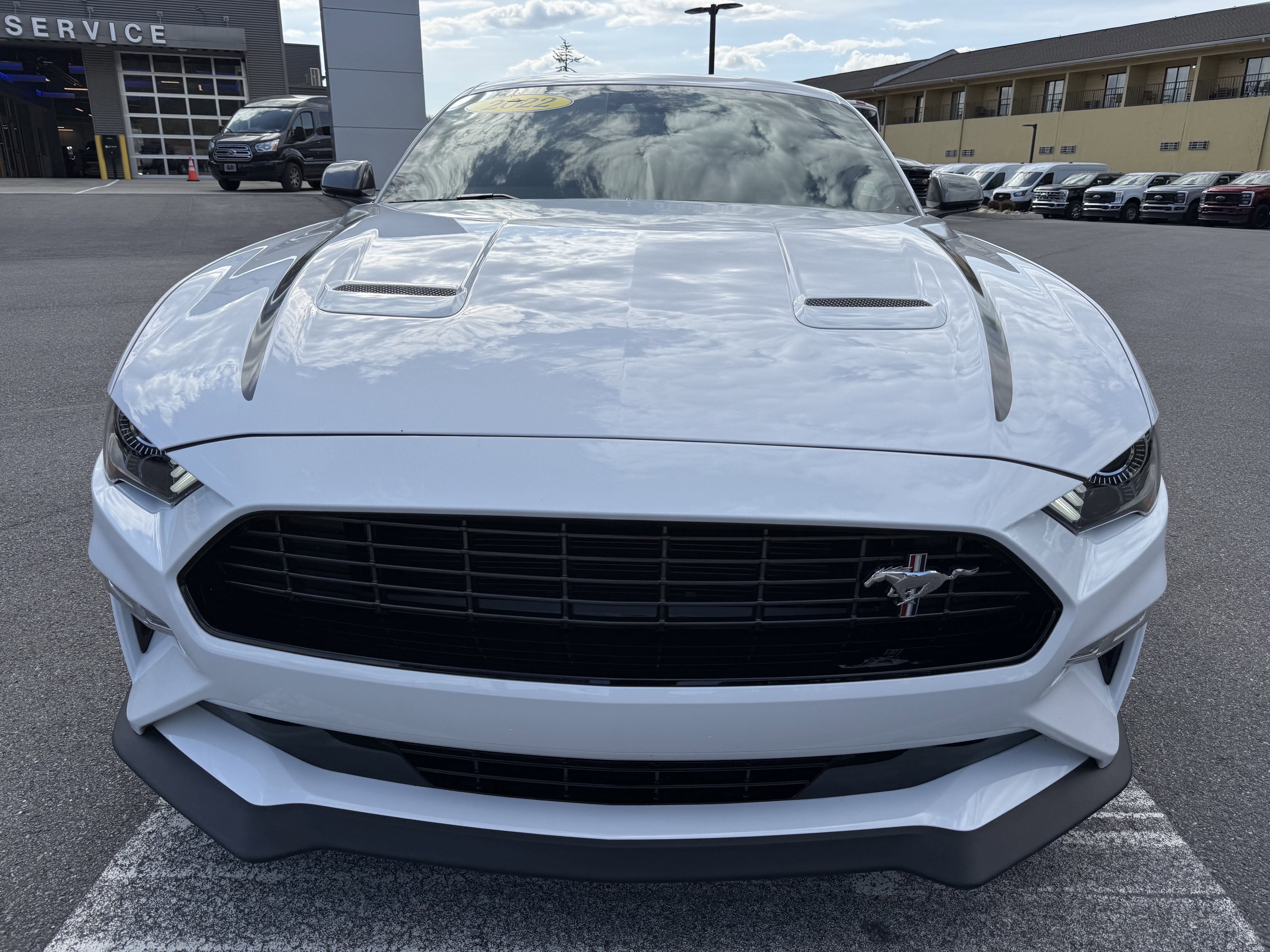 2022 Ford Mustang EcoBoost Premium