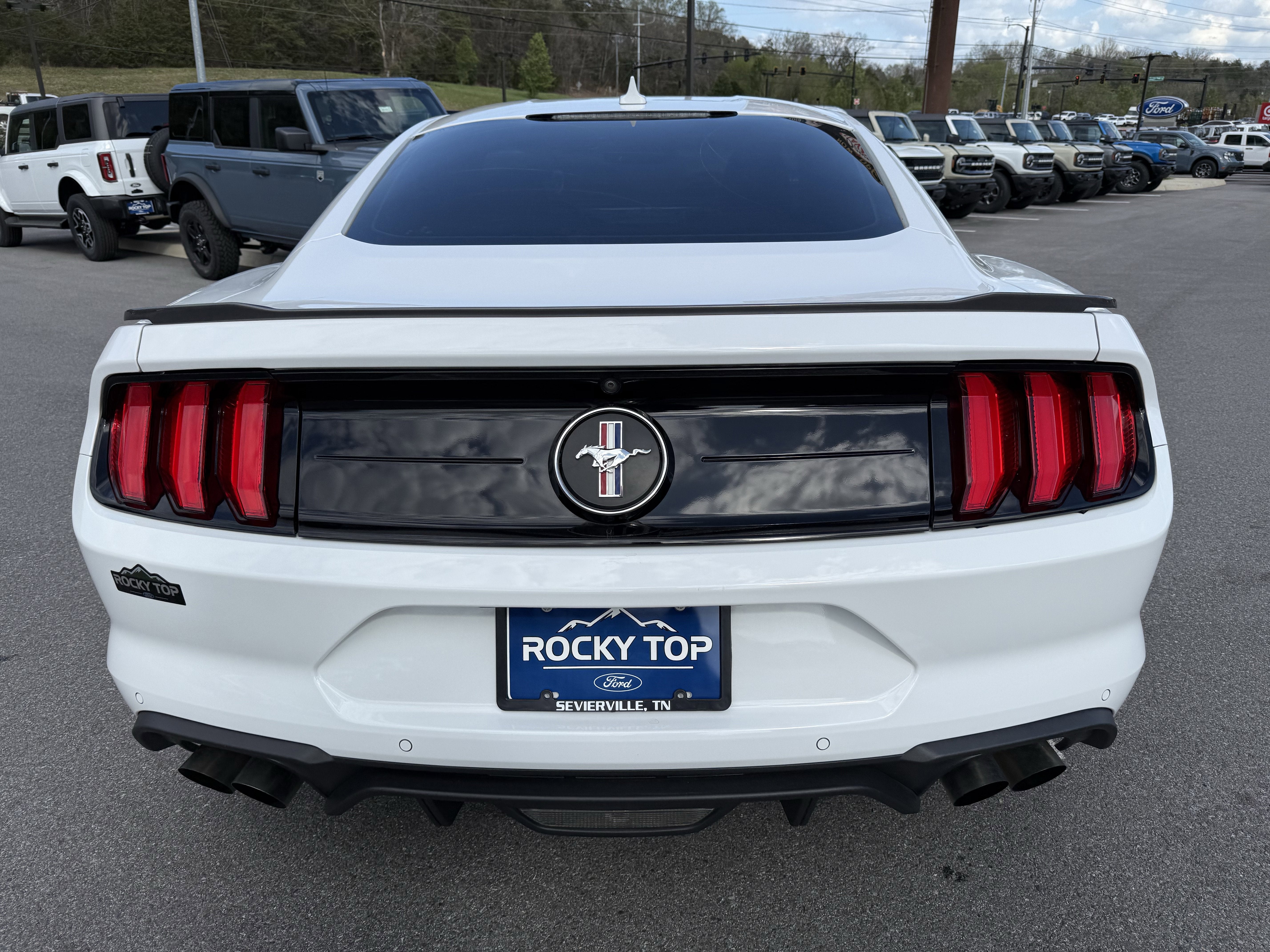 2022 Ford Mustang EcoBoost Premium