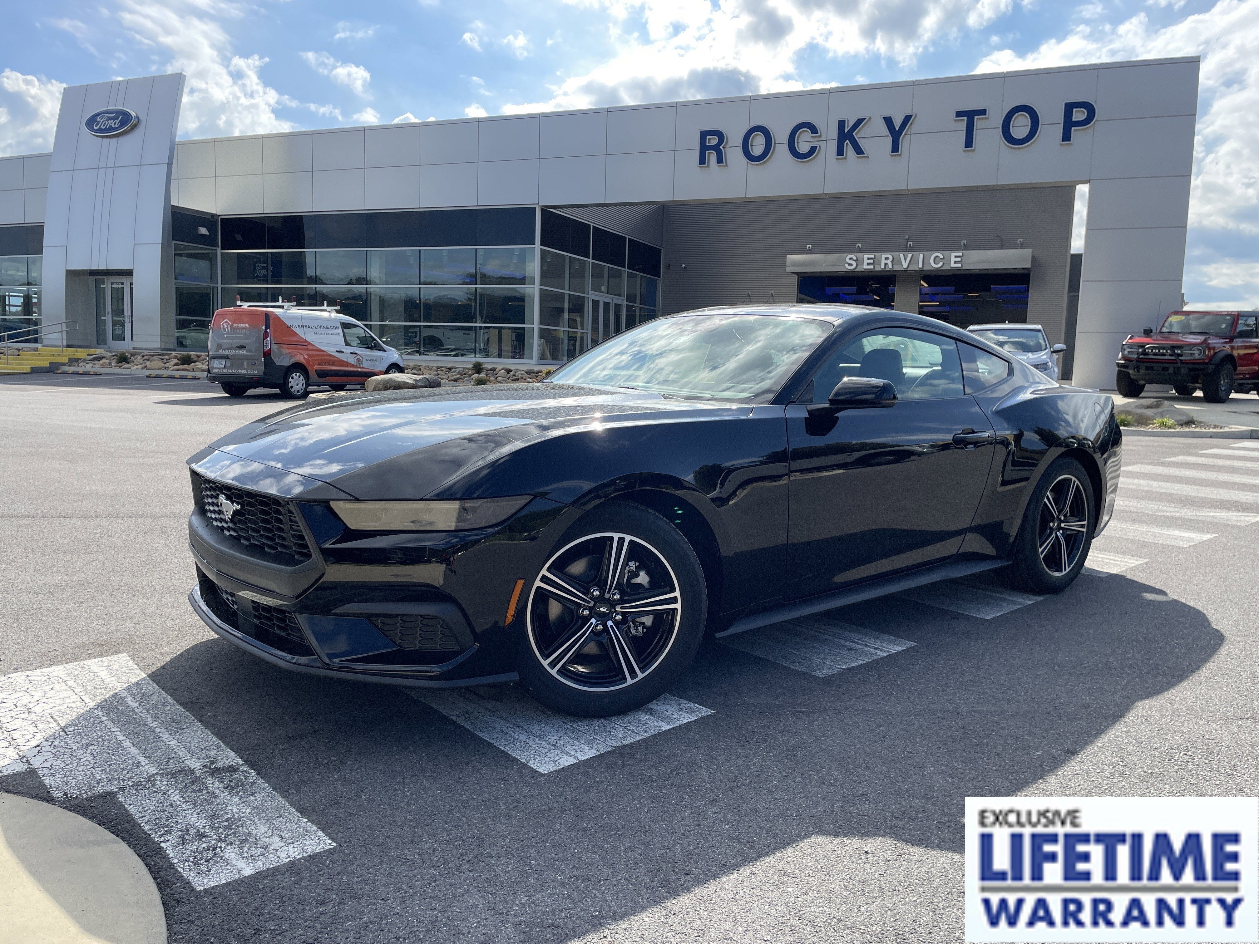 2025 Ford Mustang EcoBoost Premium