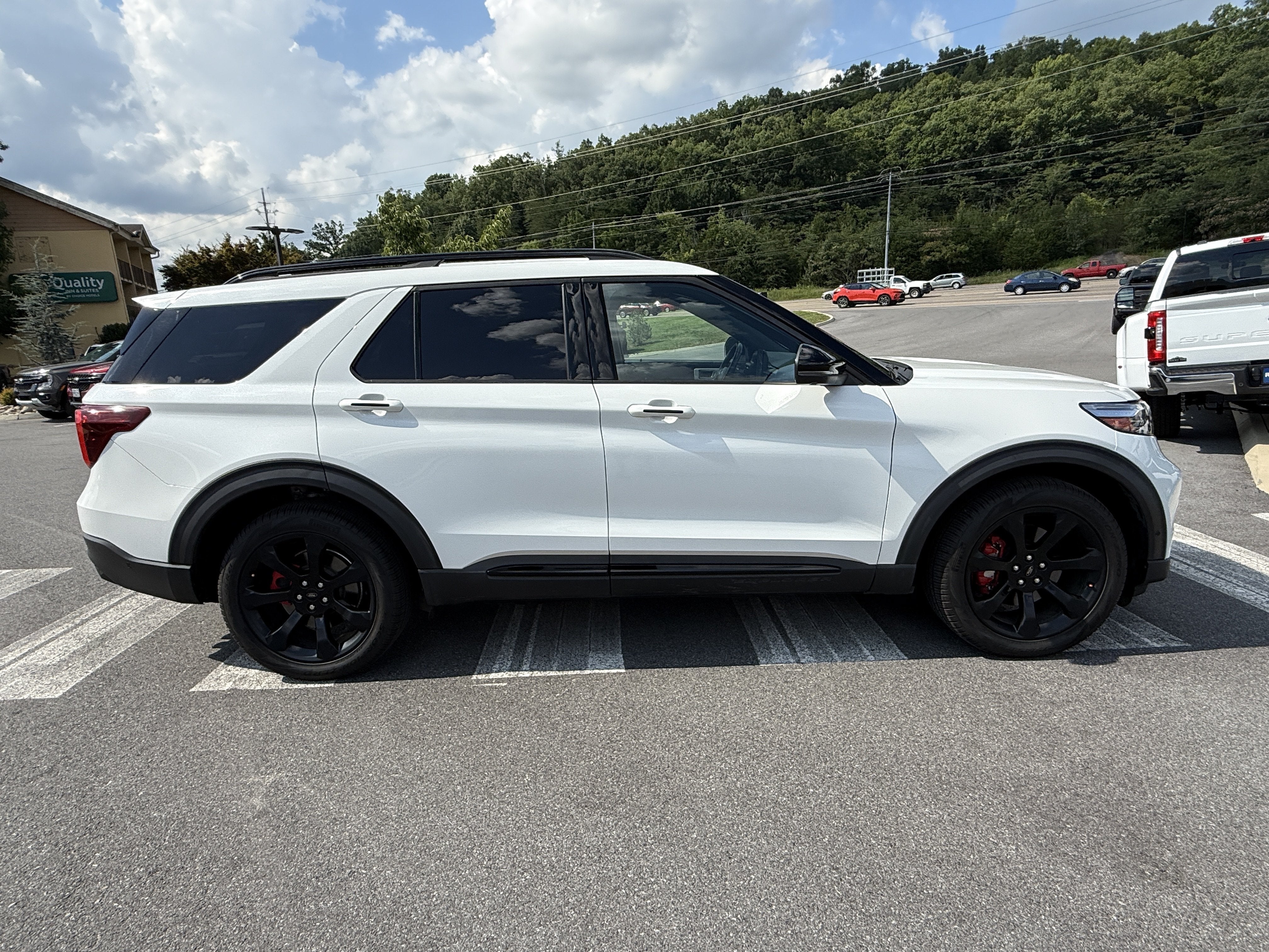 2020 Ford Explorer ST