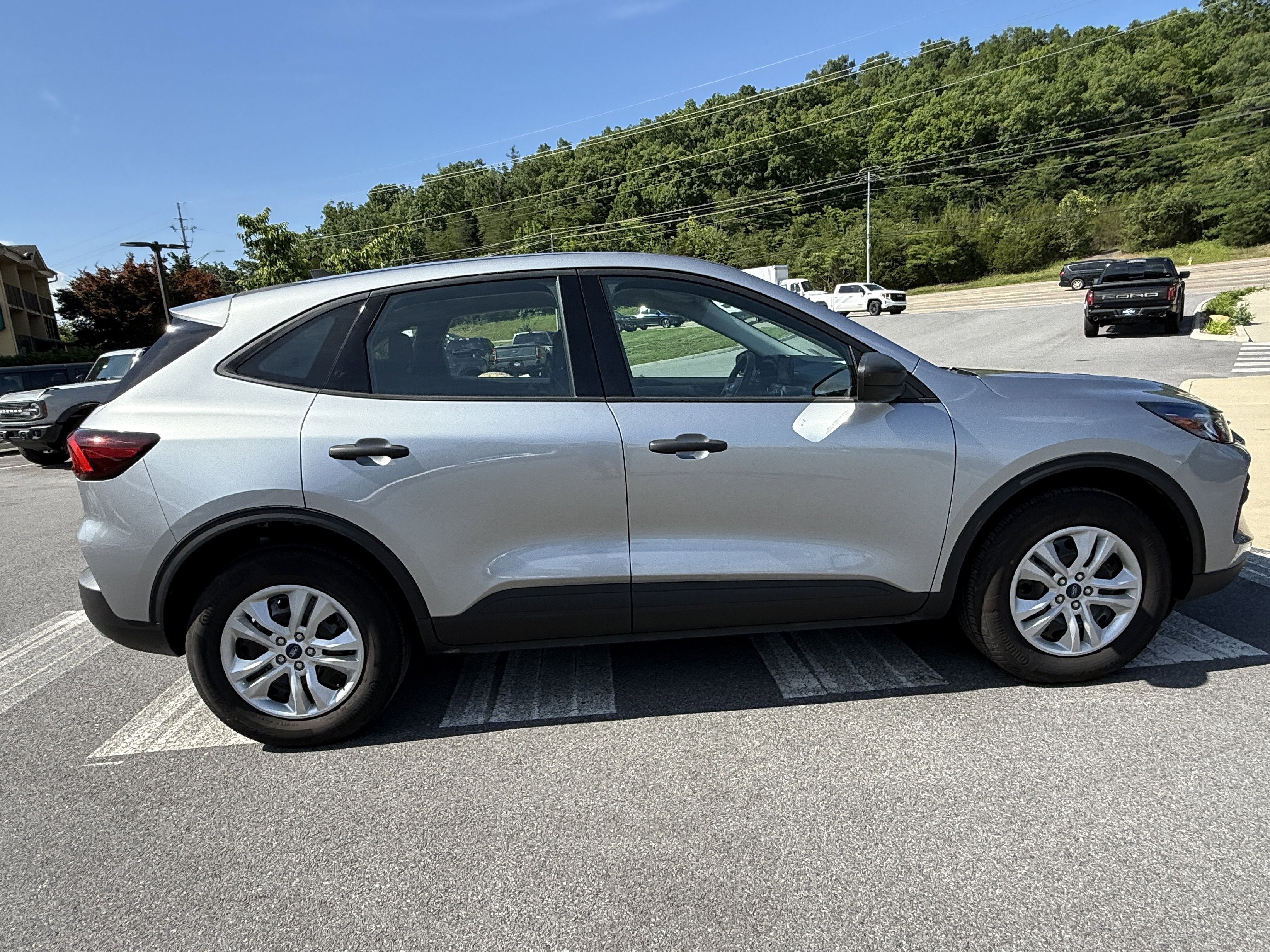 2023 Ford Escape Base