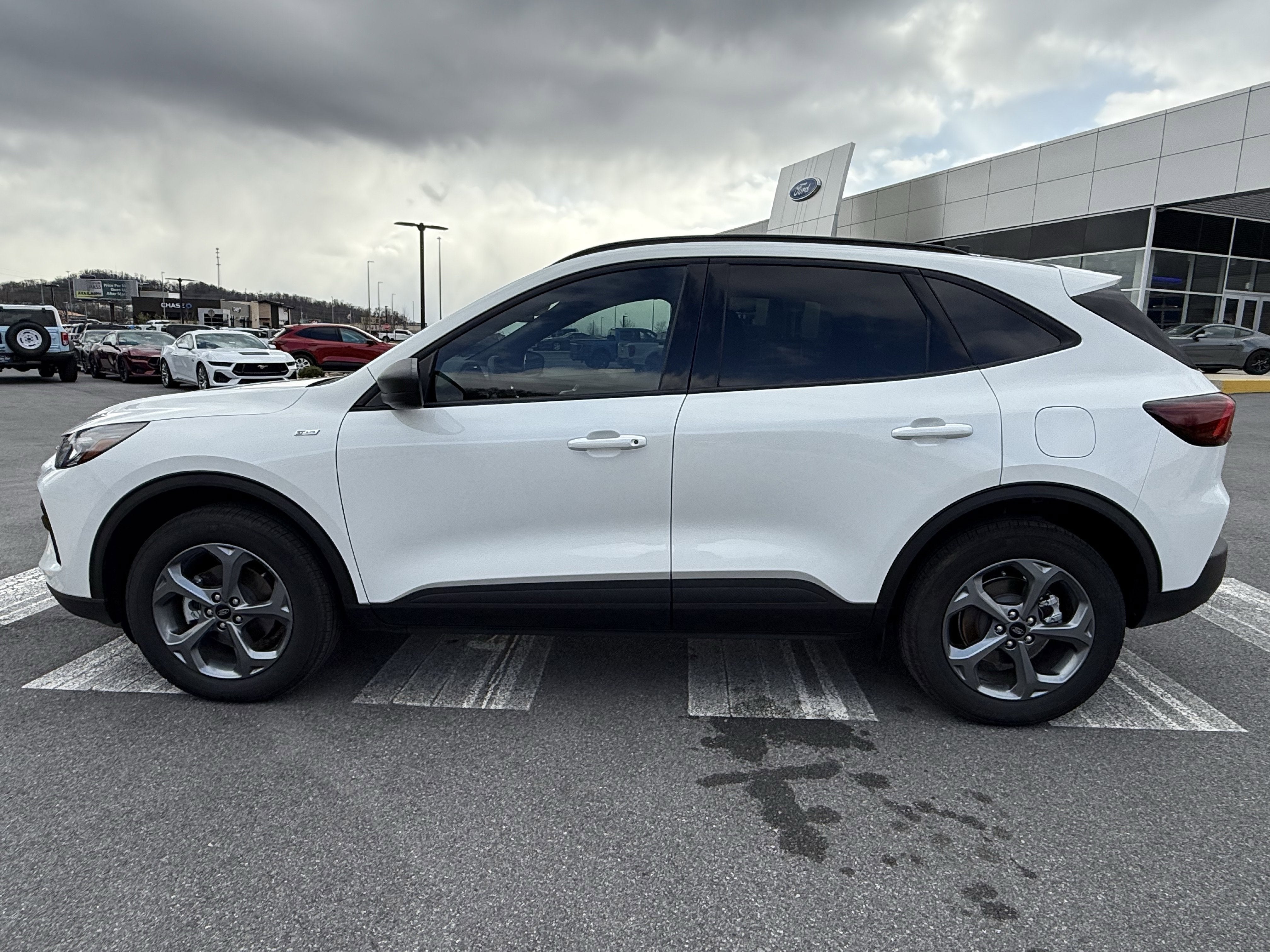 2025 Ford Escape ST-Line
