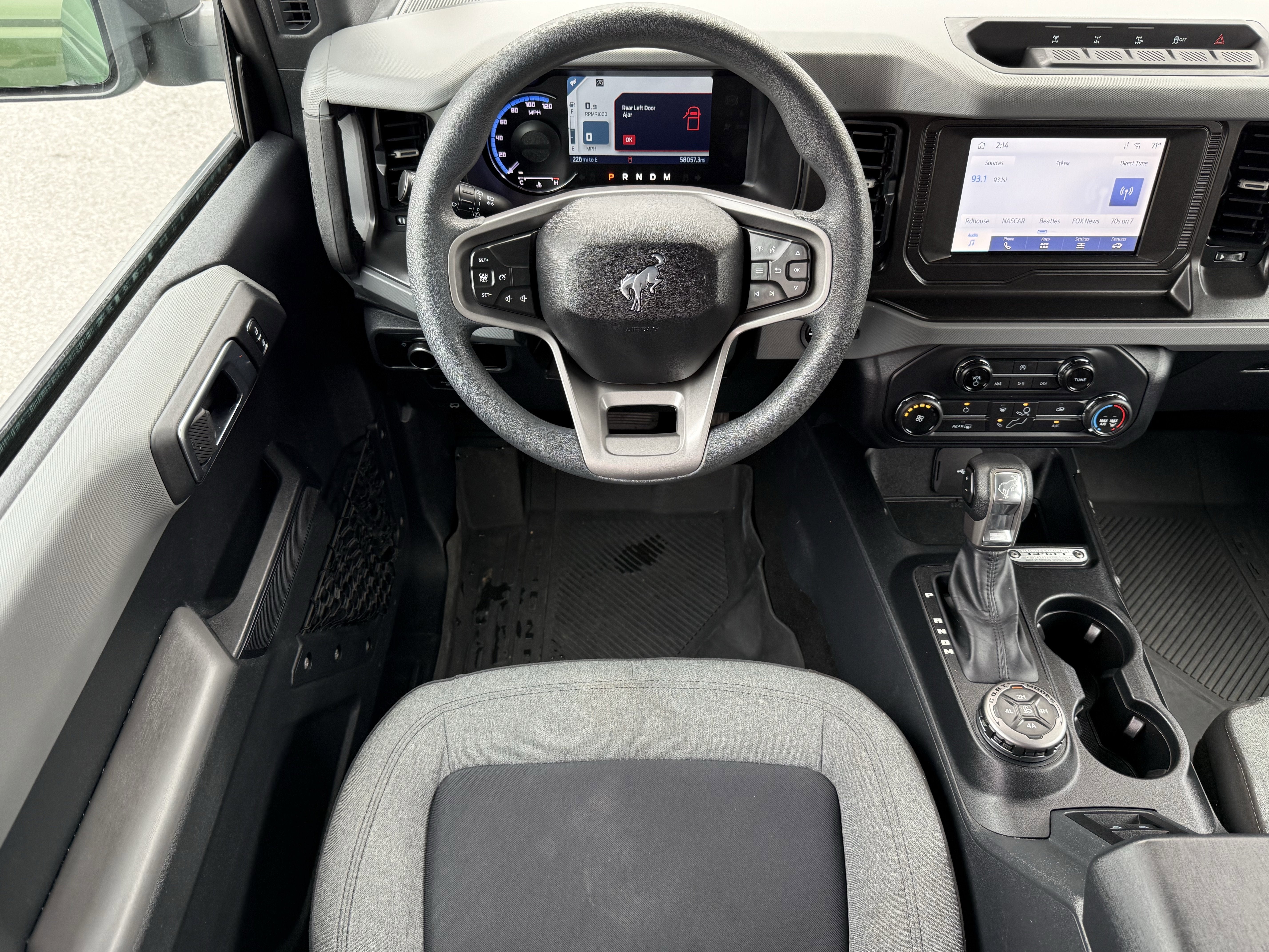 2023 Ford Bronco Base