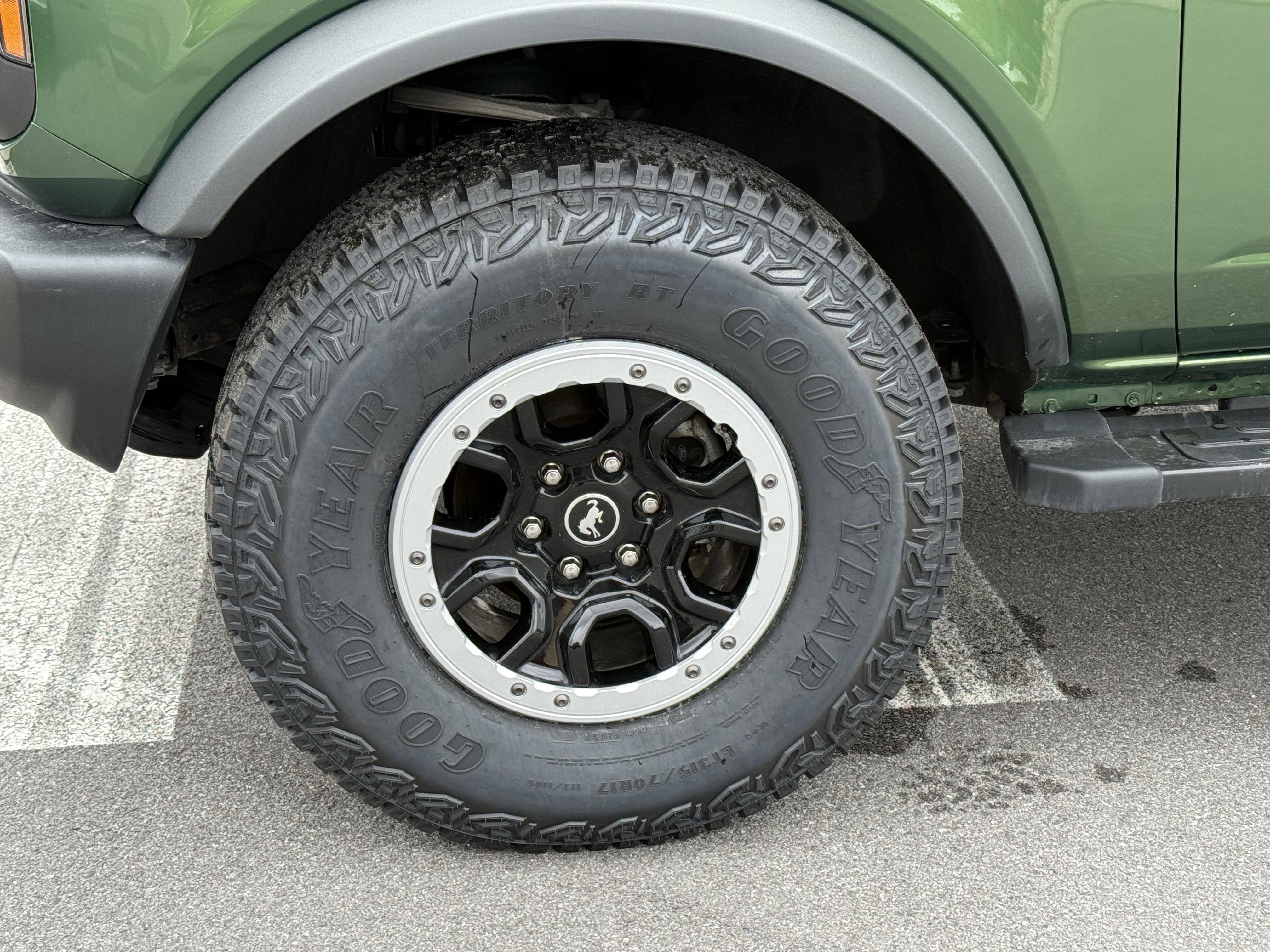 2023 Ford Bronco Base