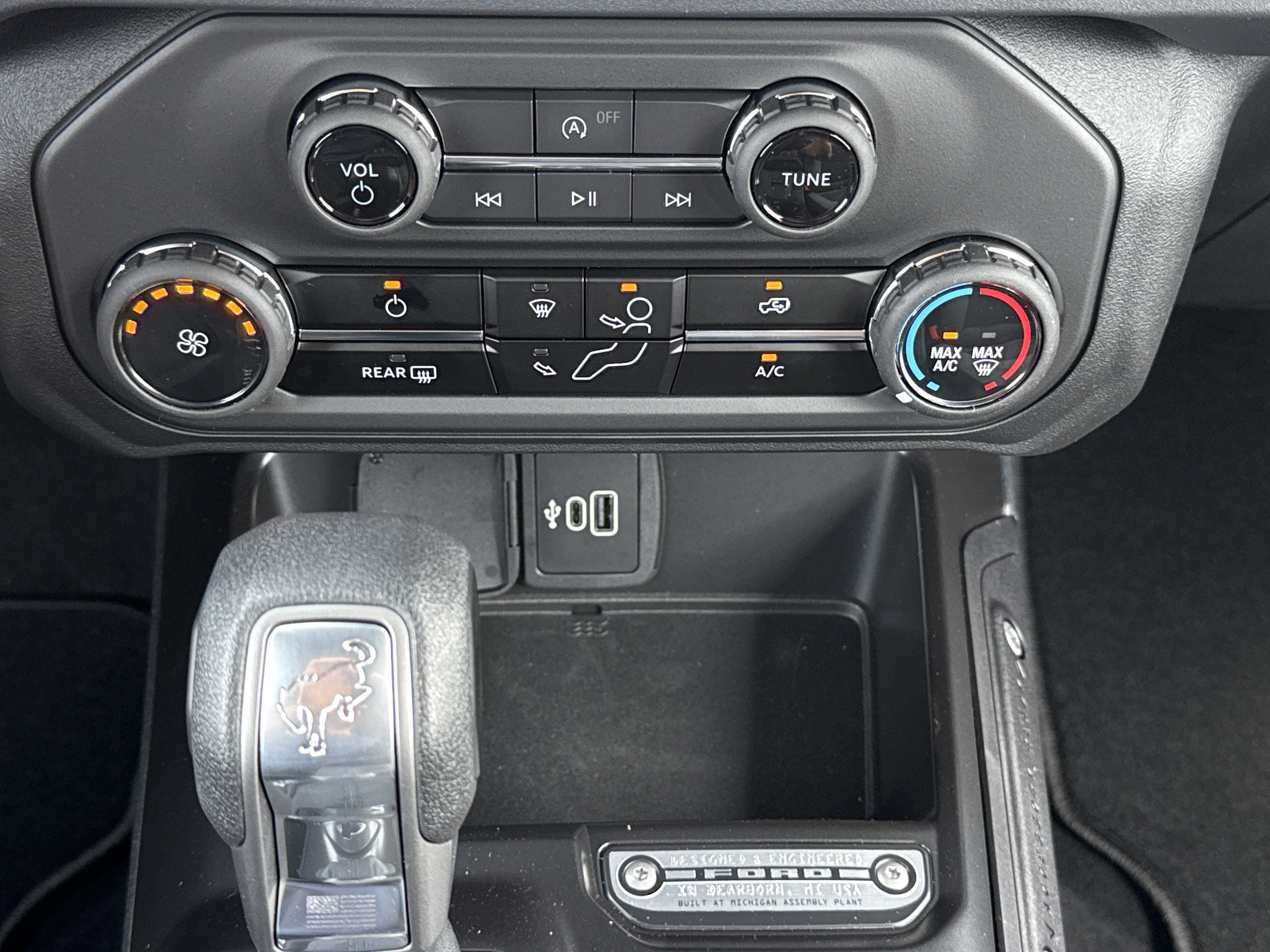 2026 Ford Bronco Base