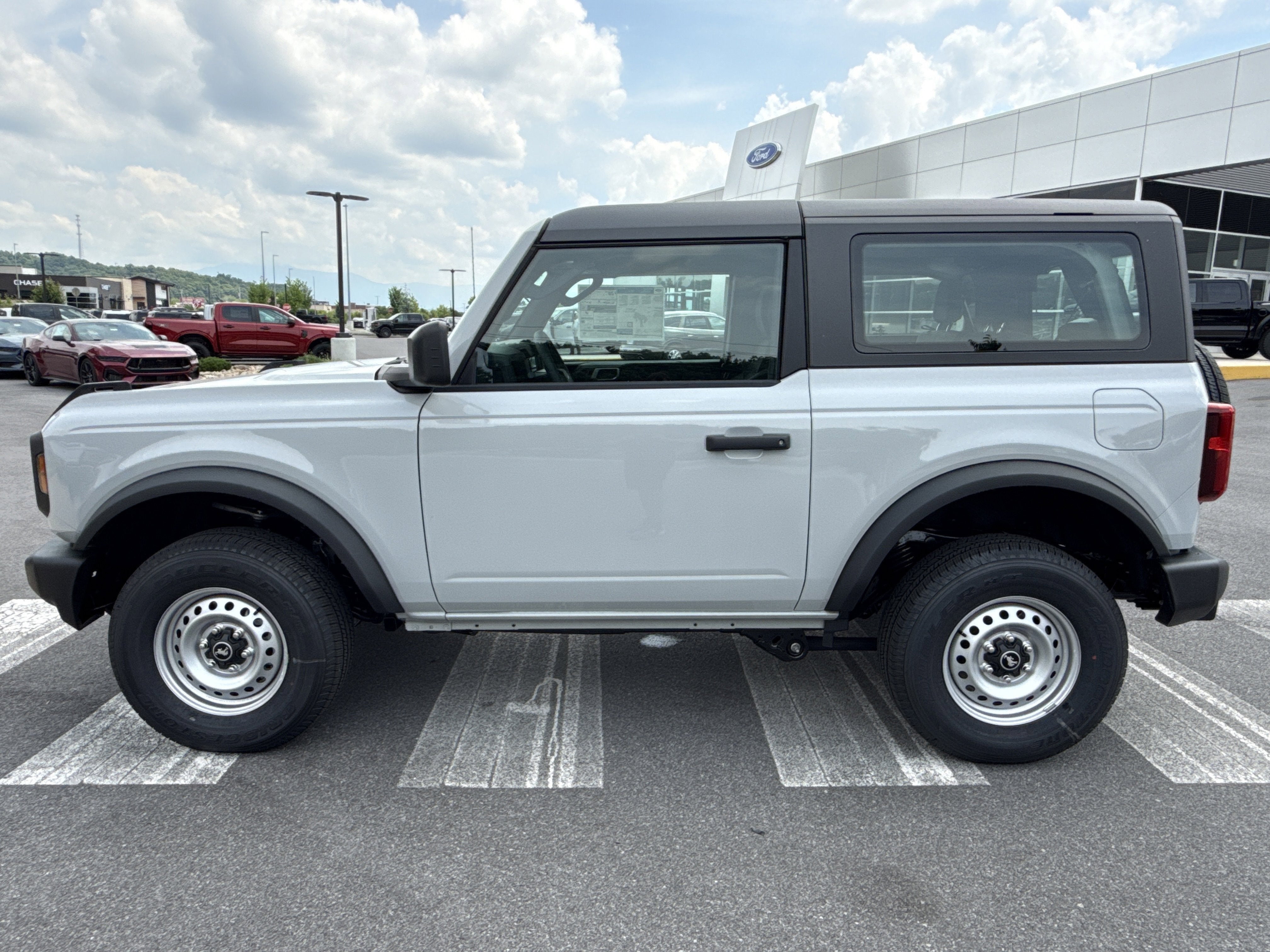 2026 Ford Bronco Base