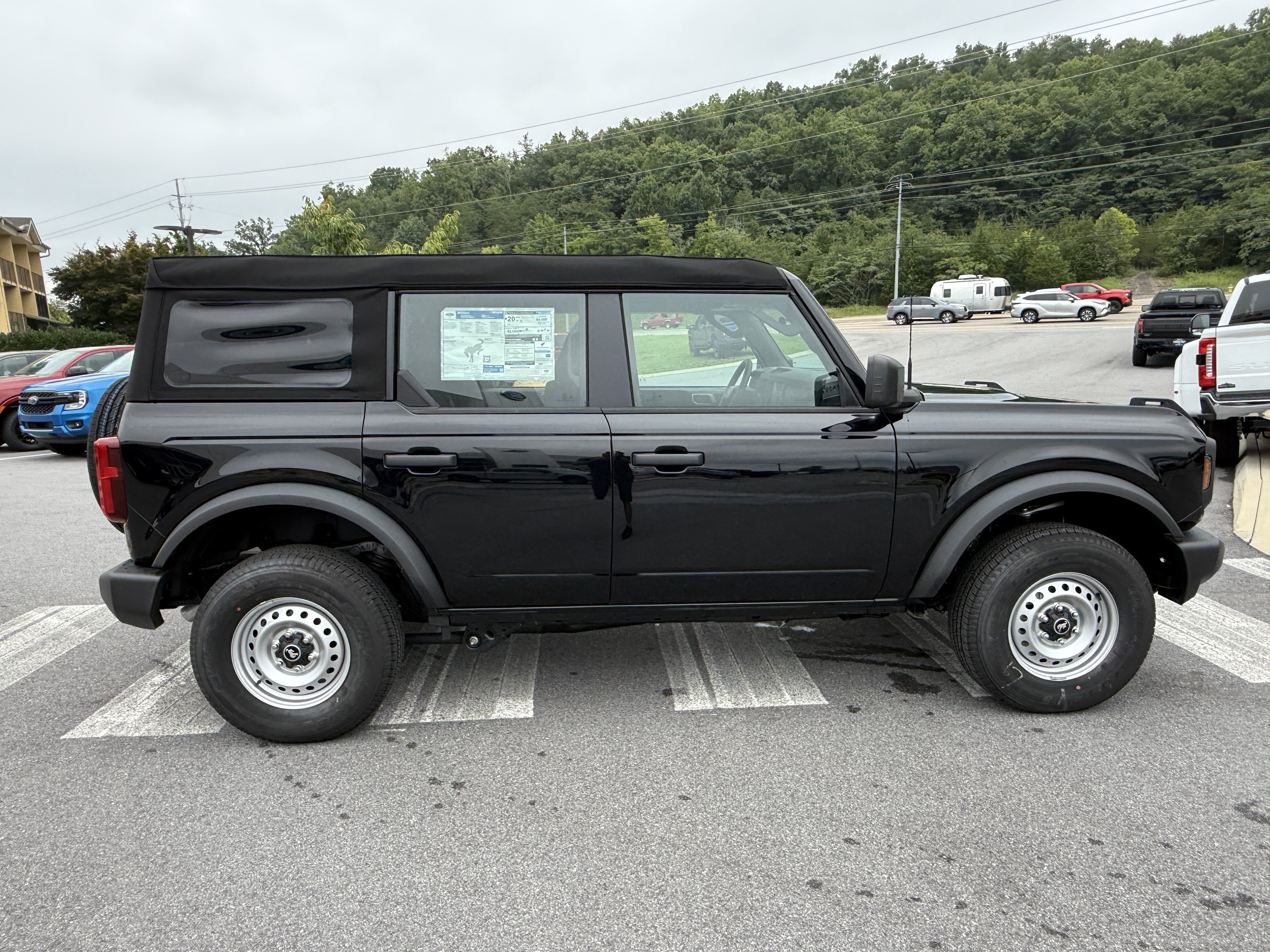 2026 Ford Bronco Base