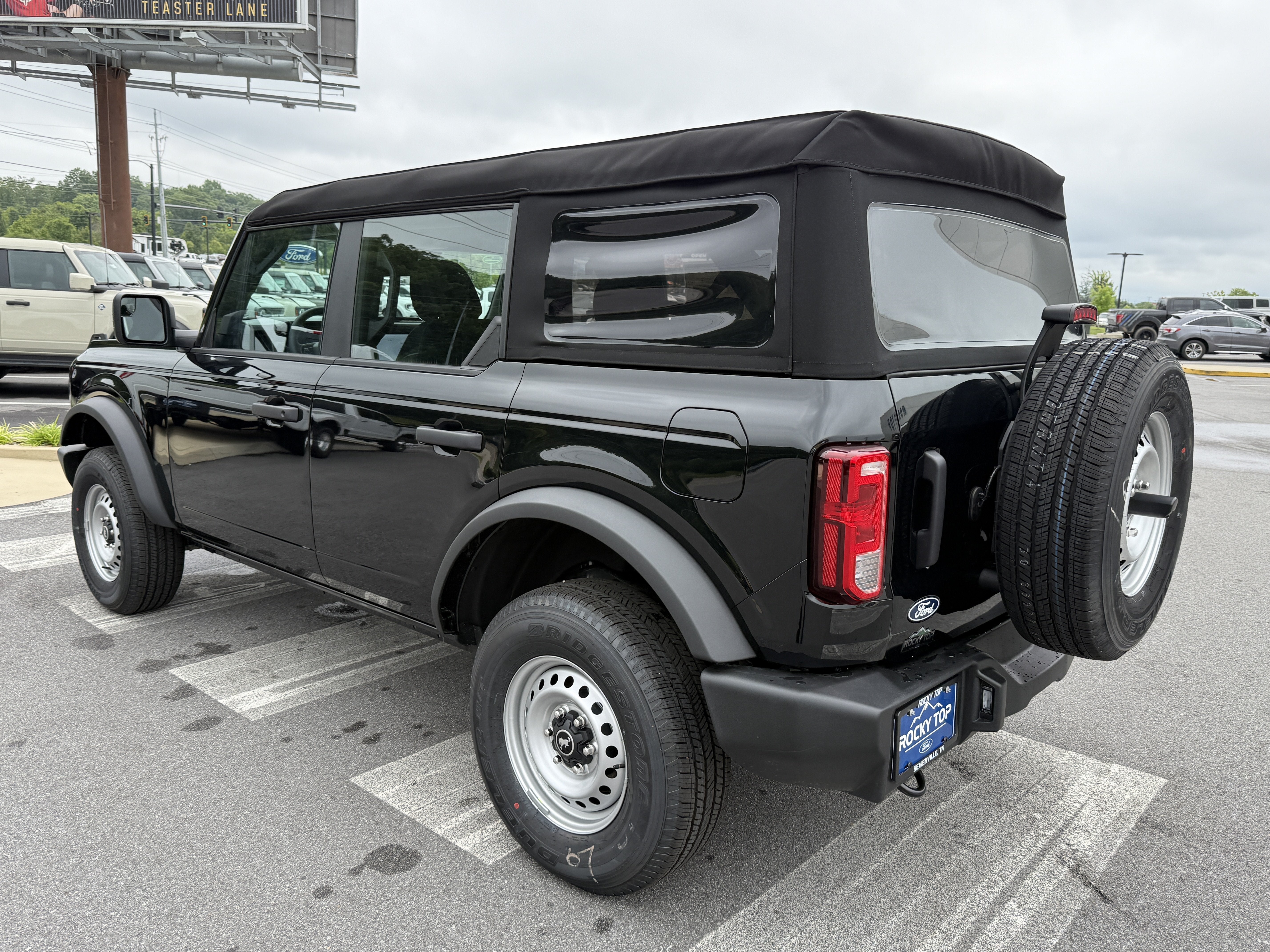 2026 Ford Bronco Base