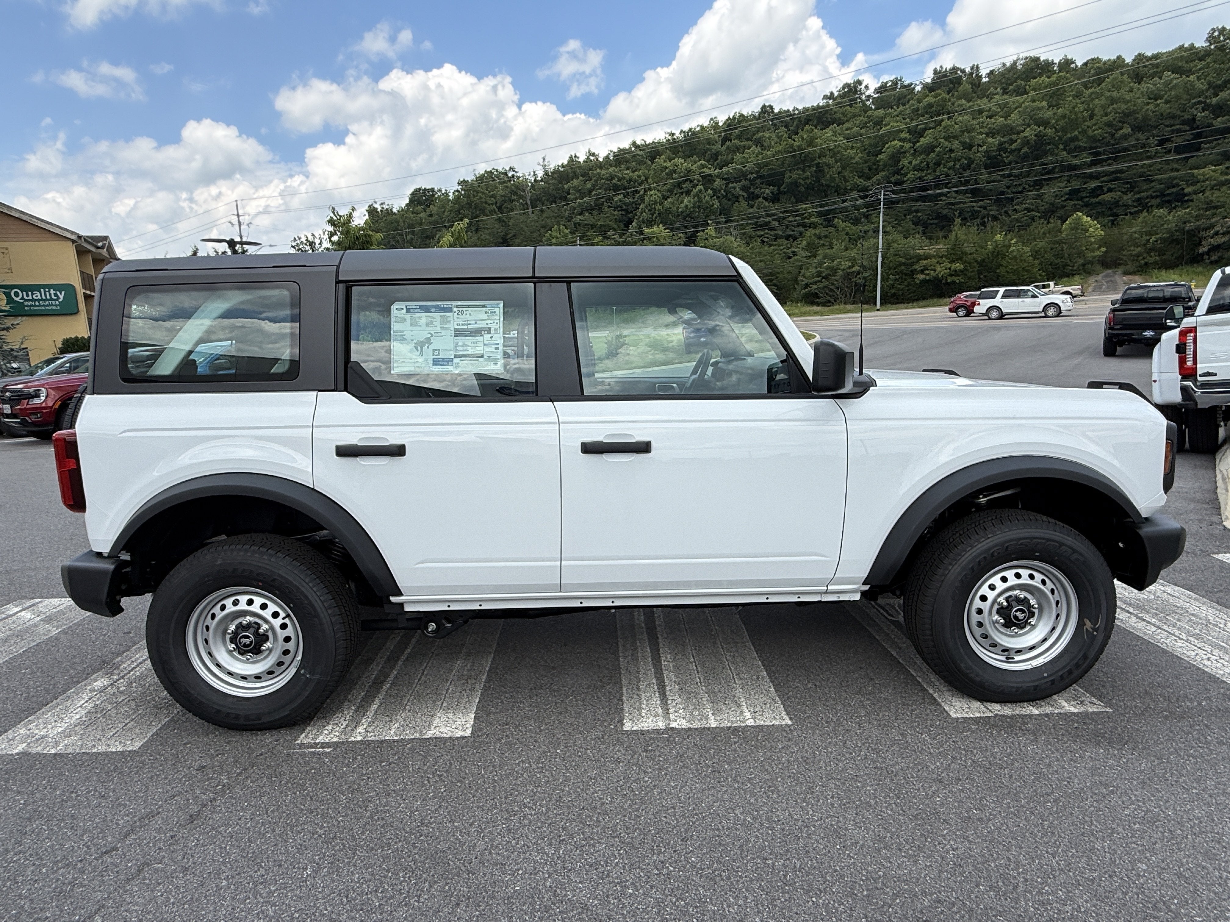 2026 Ford Bronco Base