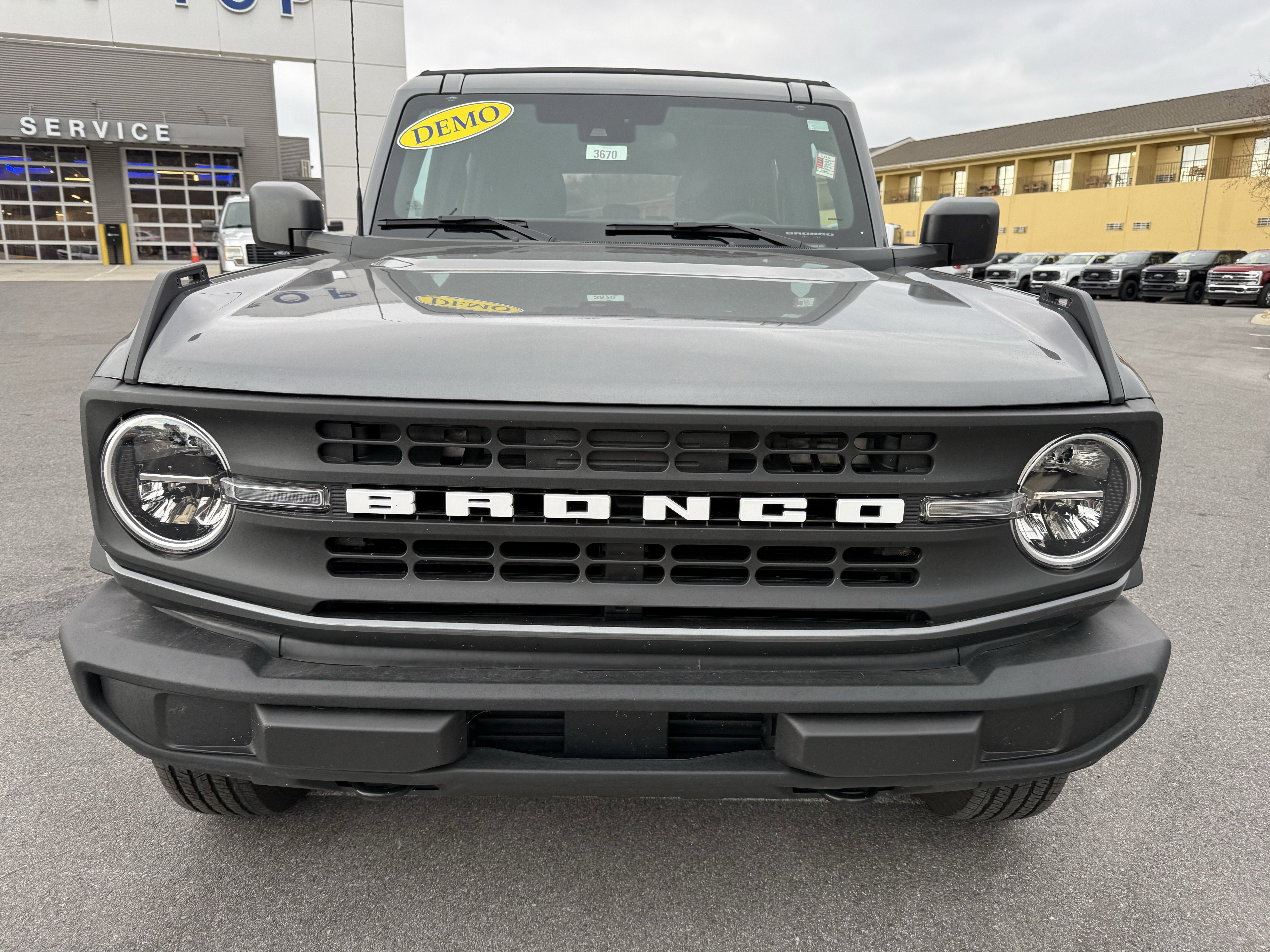 2025 Ford Bronco Base