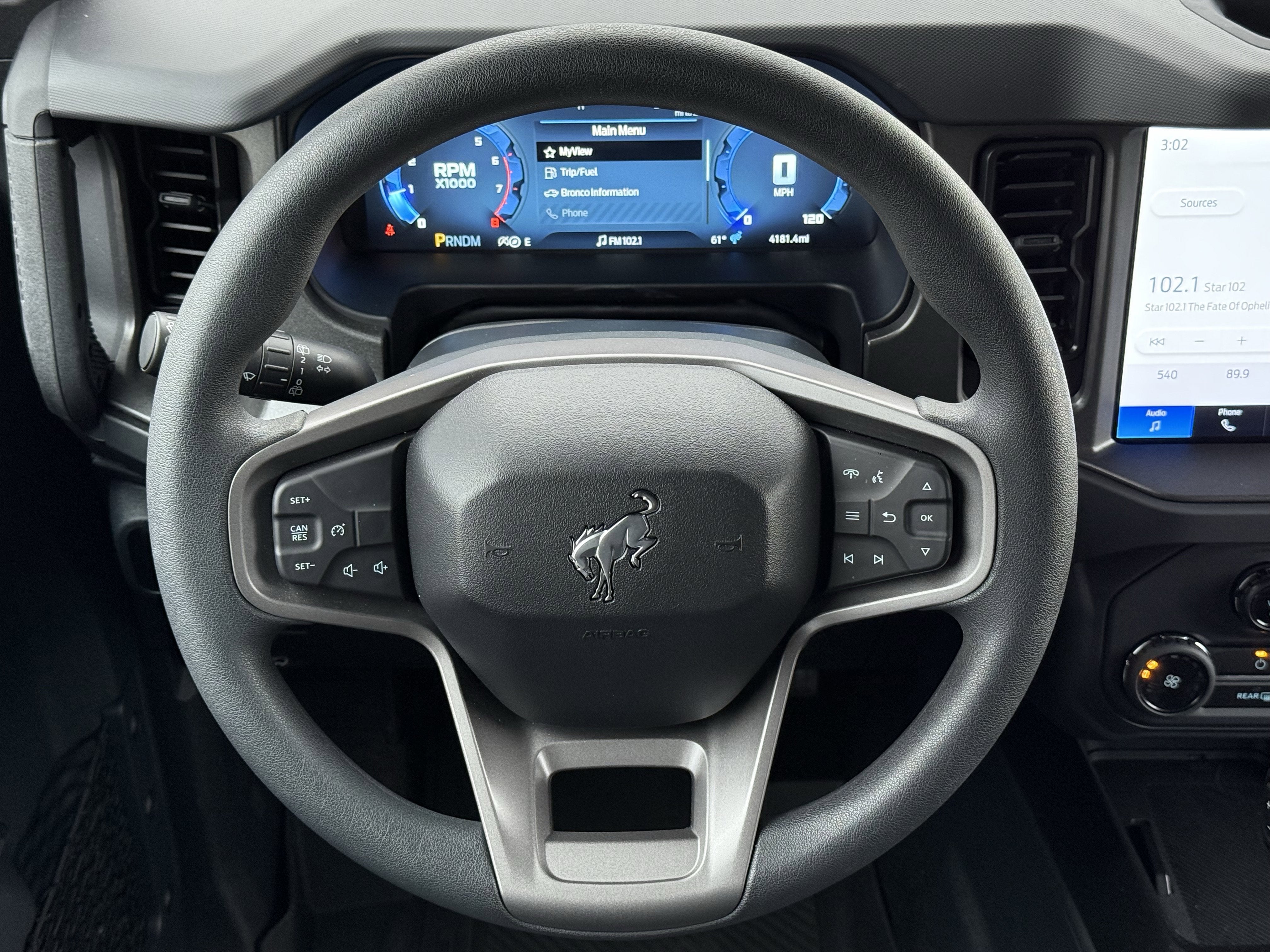 2025 Ford Bronco Base