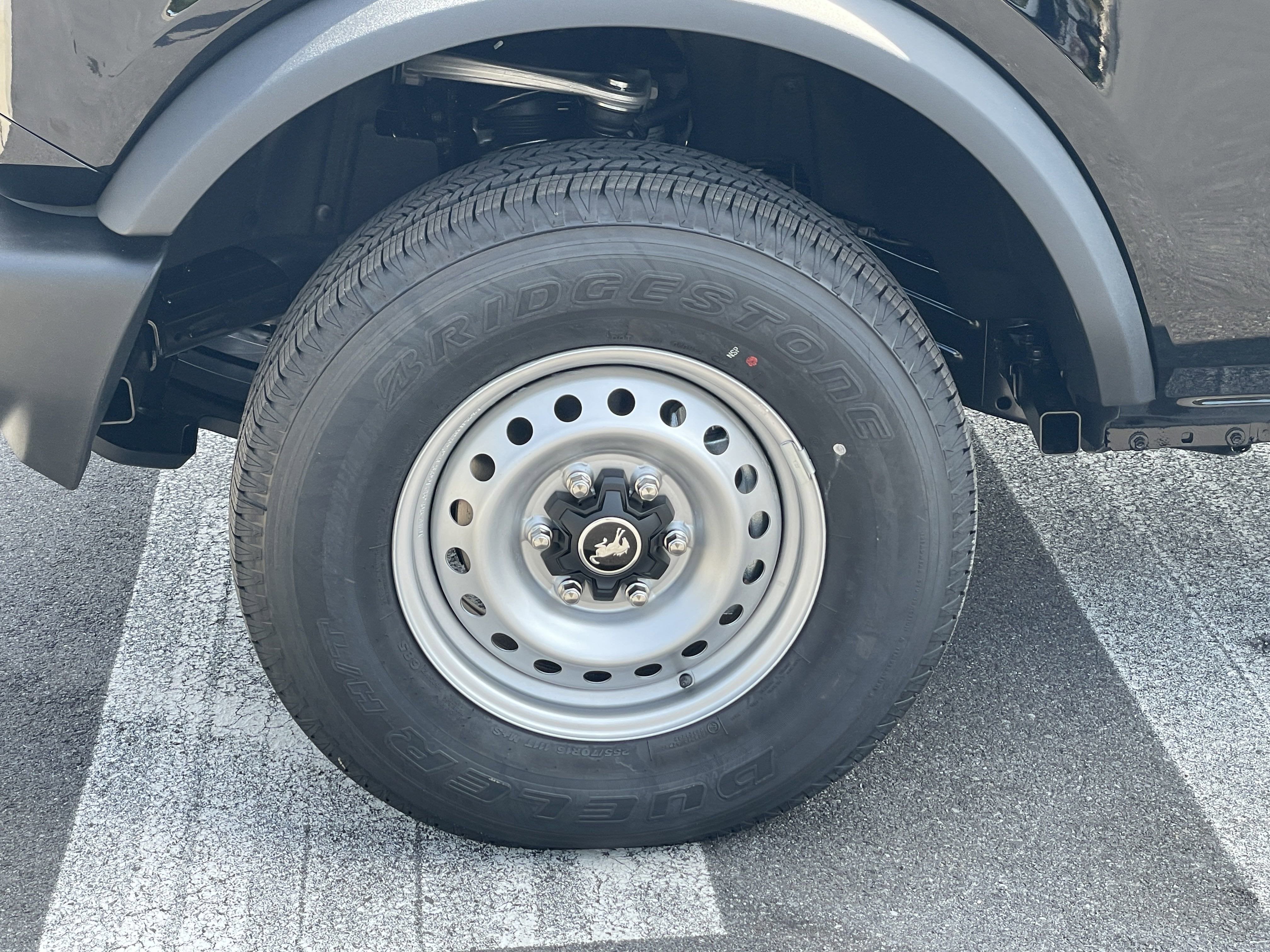 2025 Ford Bronco Base