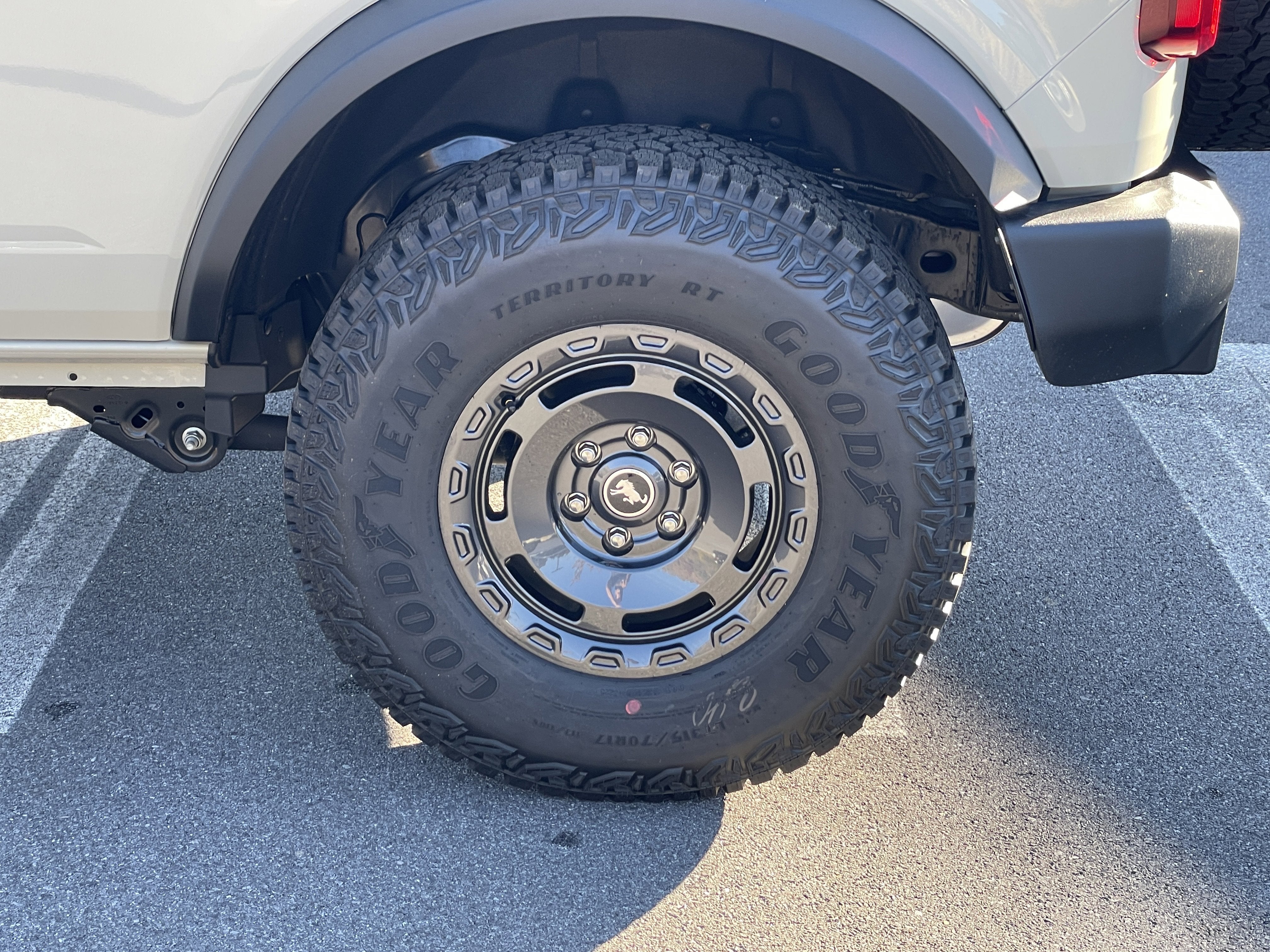 2025 Ford Bronco Base