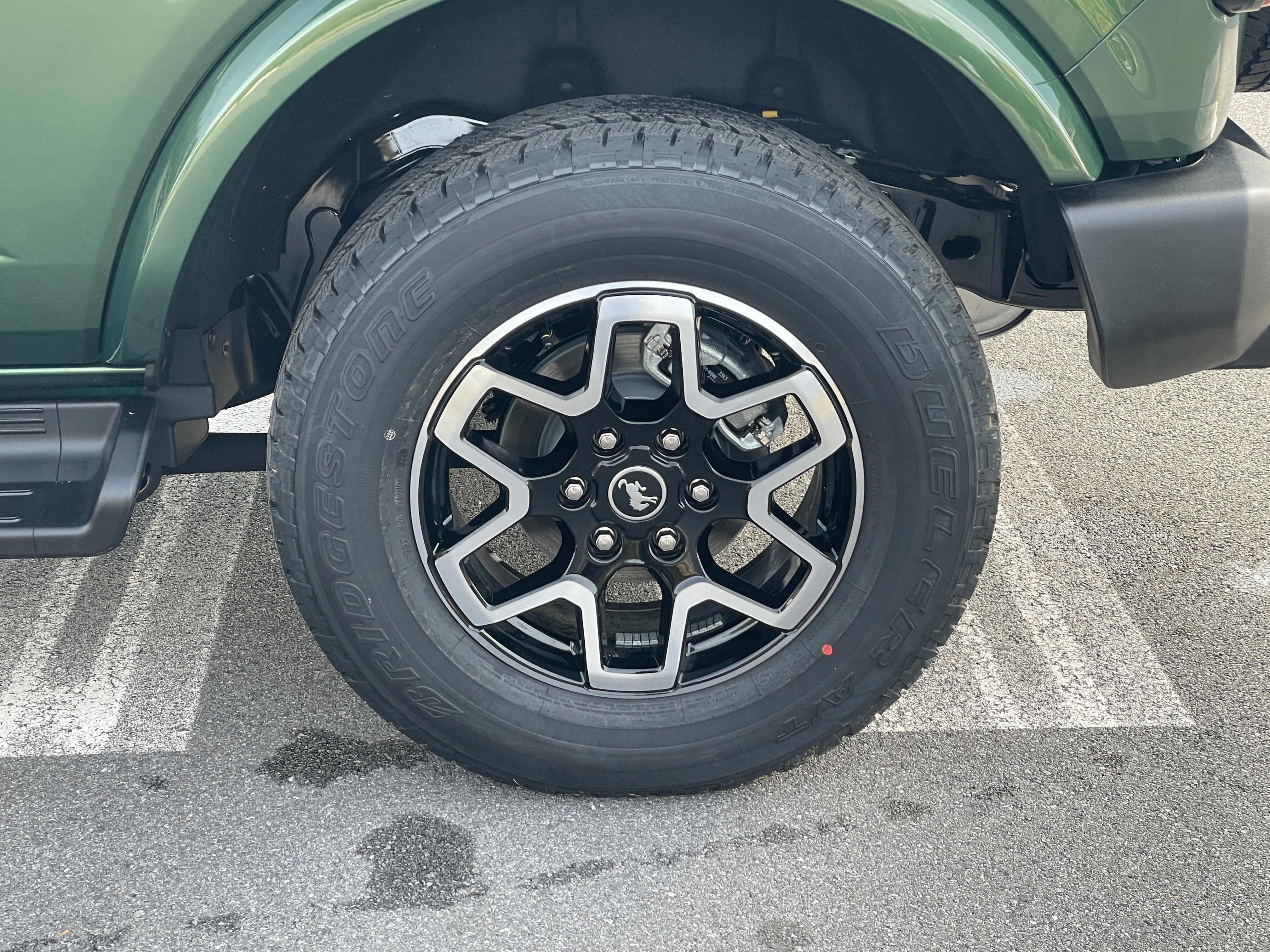 2025 Ford Bronco Outer Banks