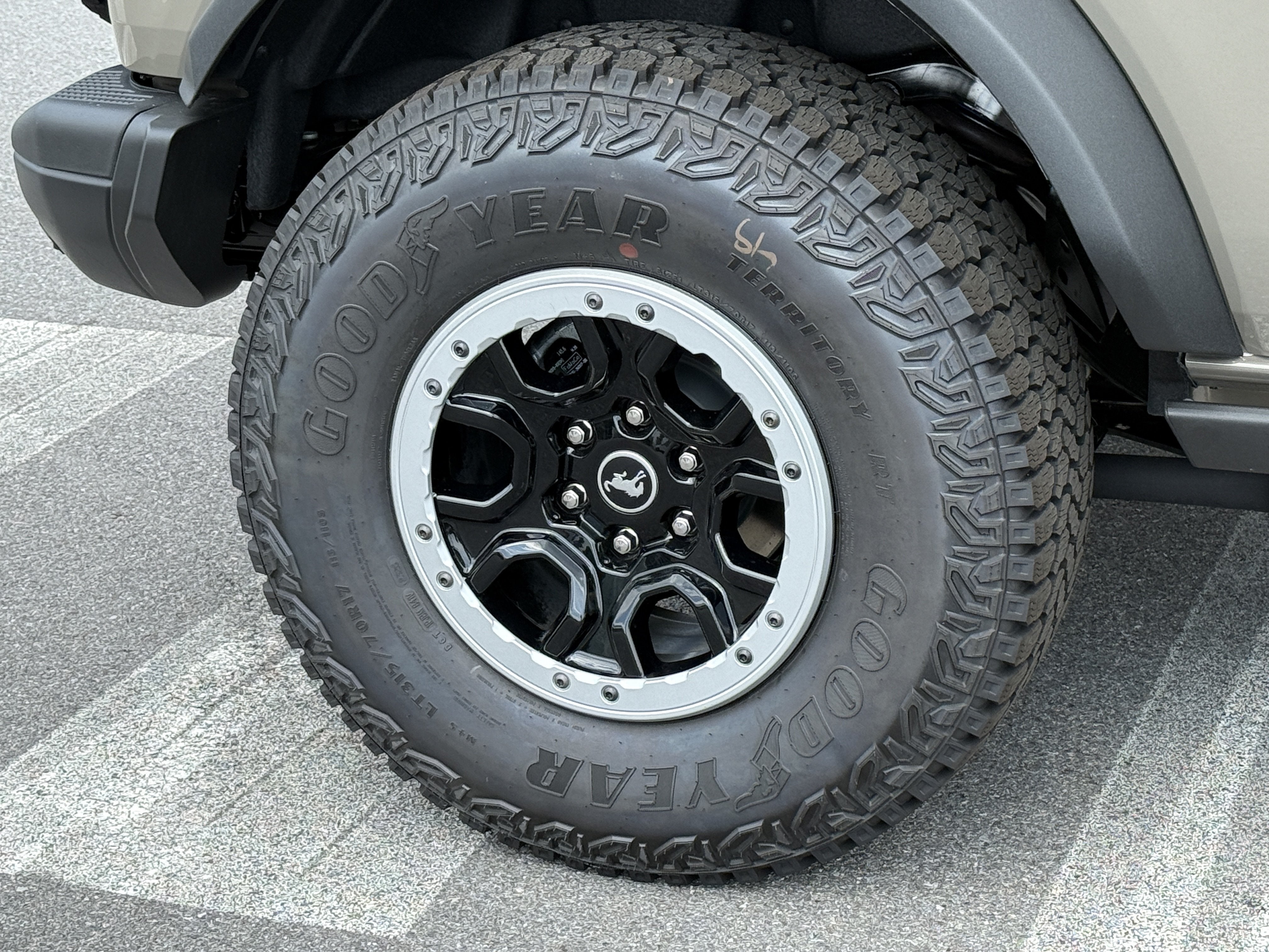 2026 Ford Bronco Badlands