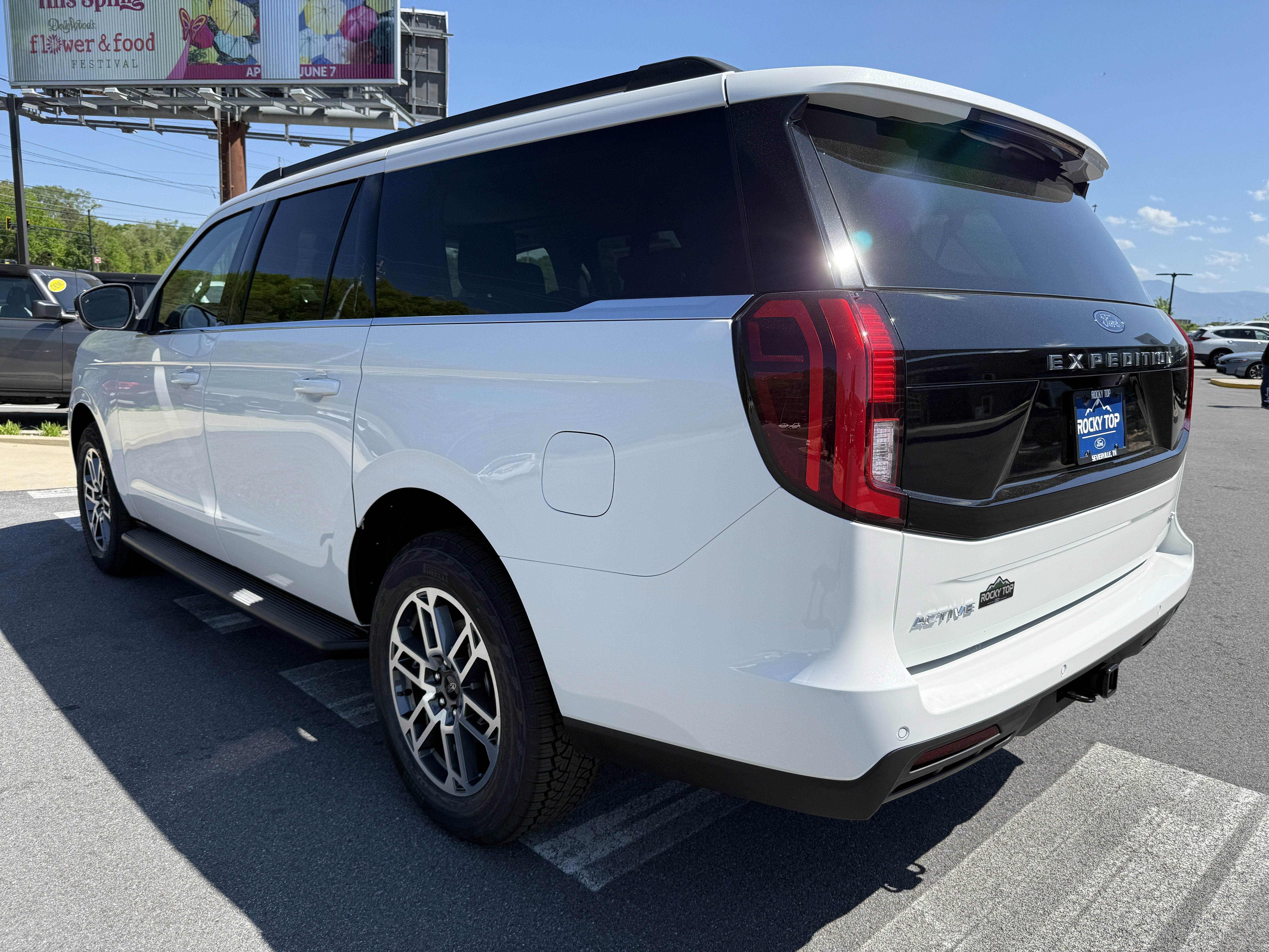 2026 Ford Expedition Max Active