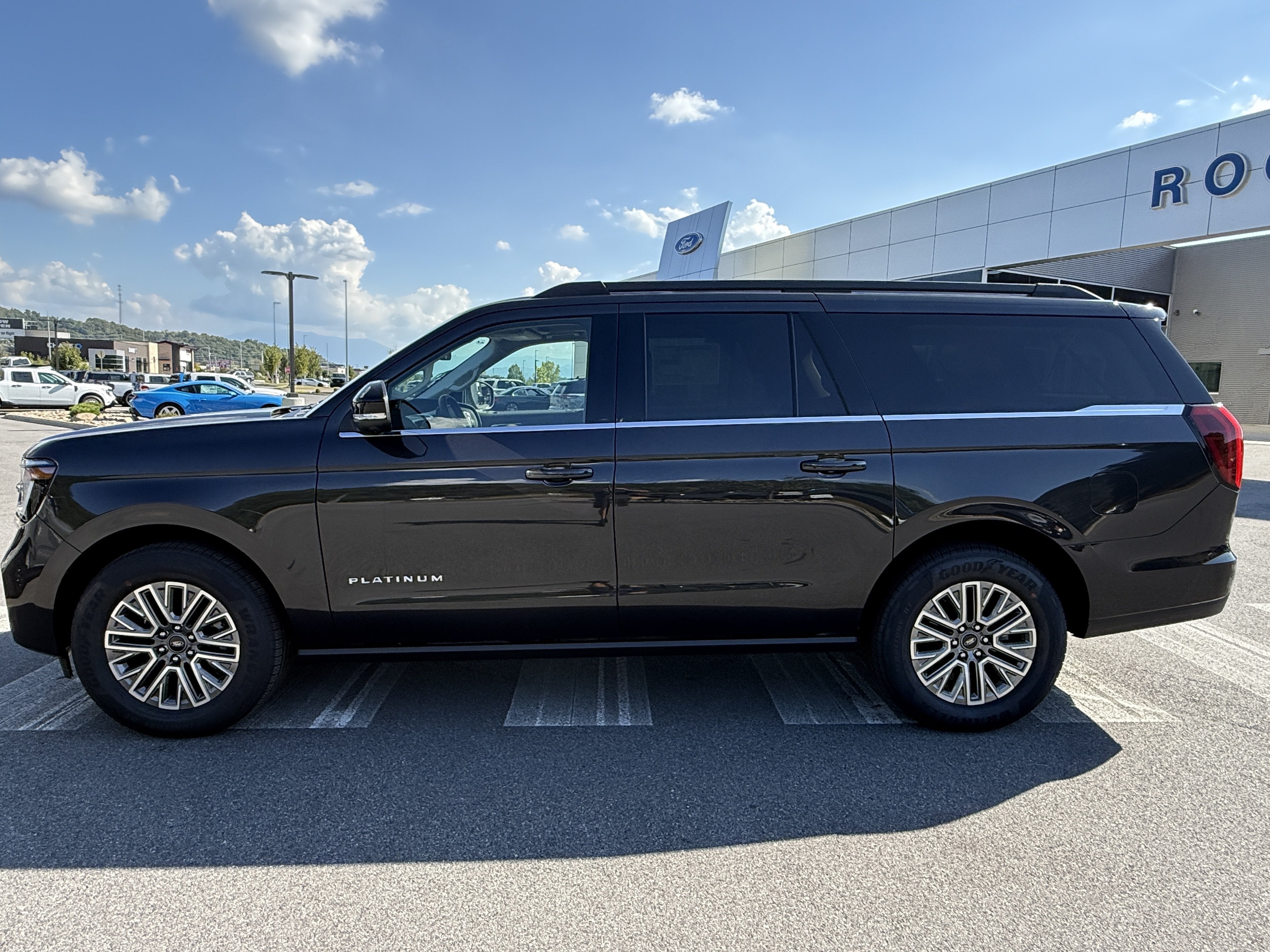 2027 Ford Expedition Max Platinum