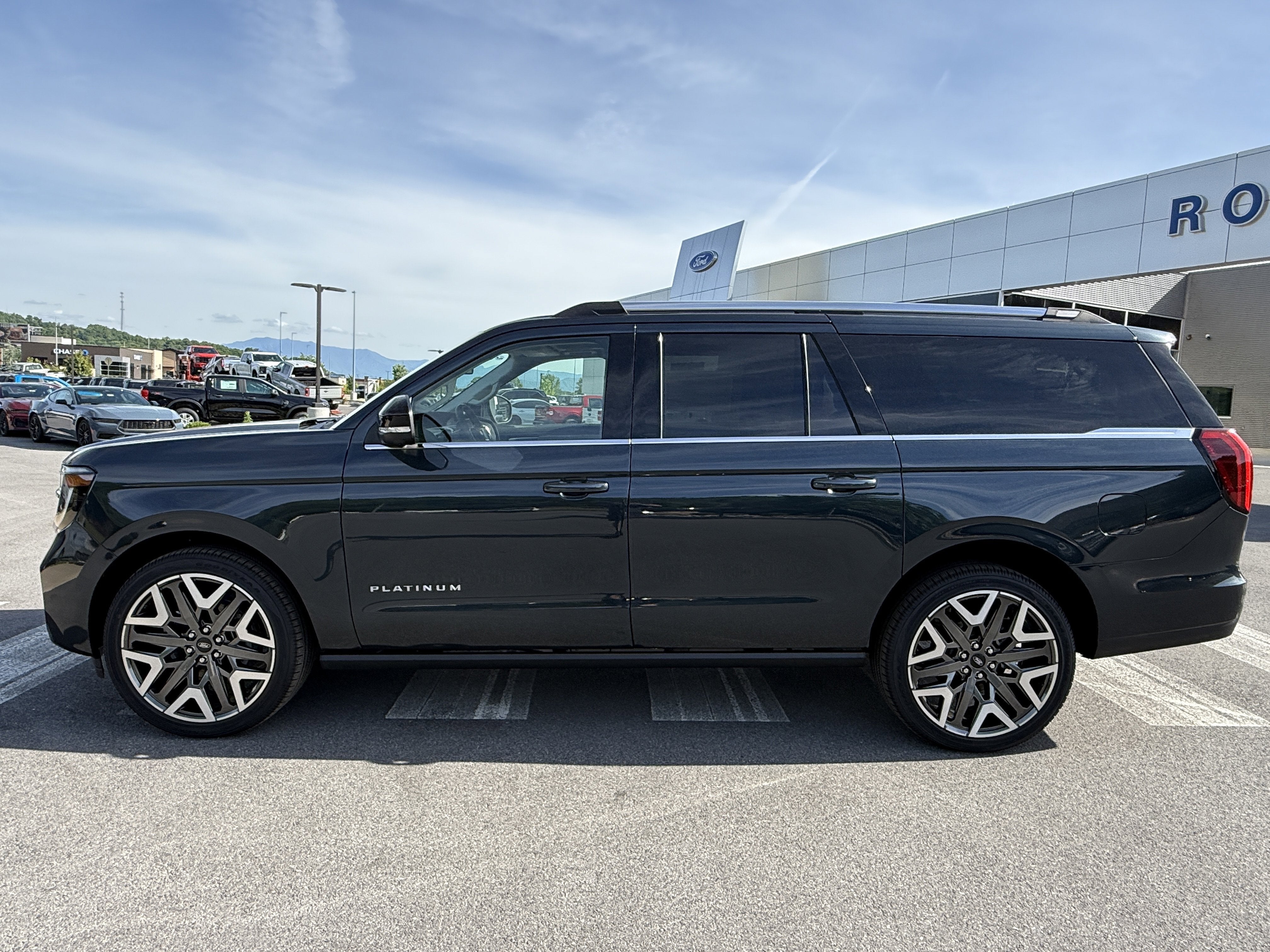 2026 Ford Expedition Max Platinum