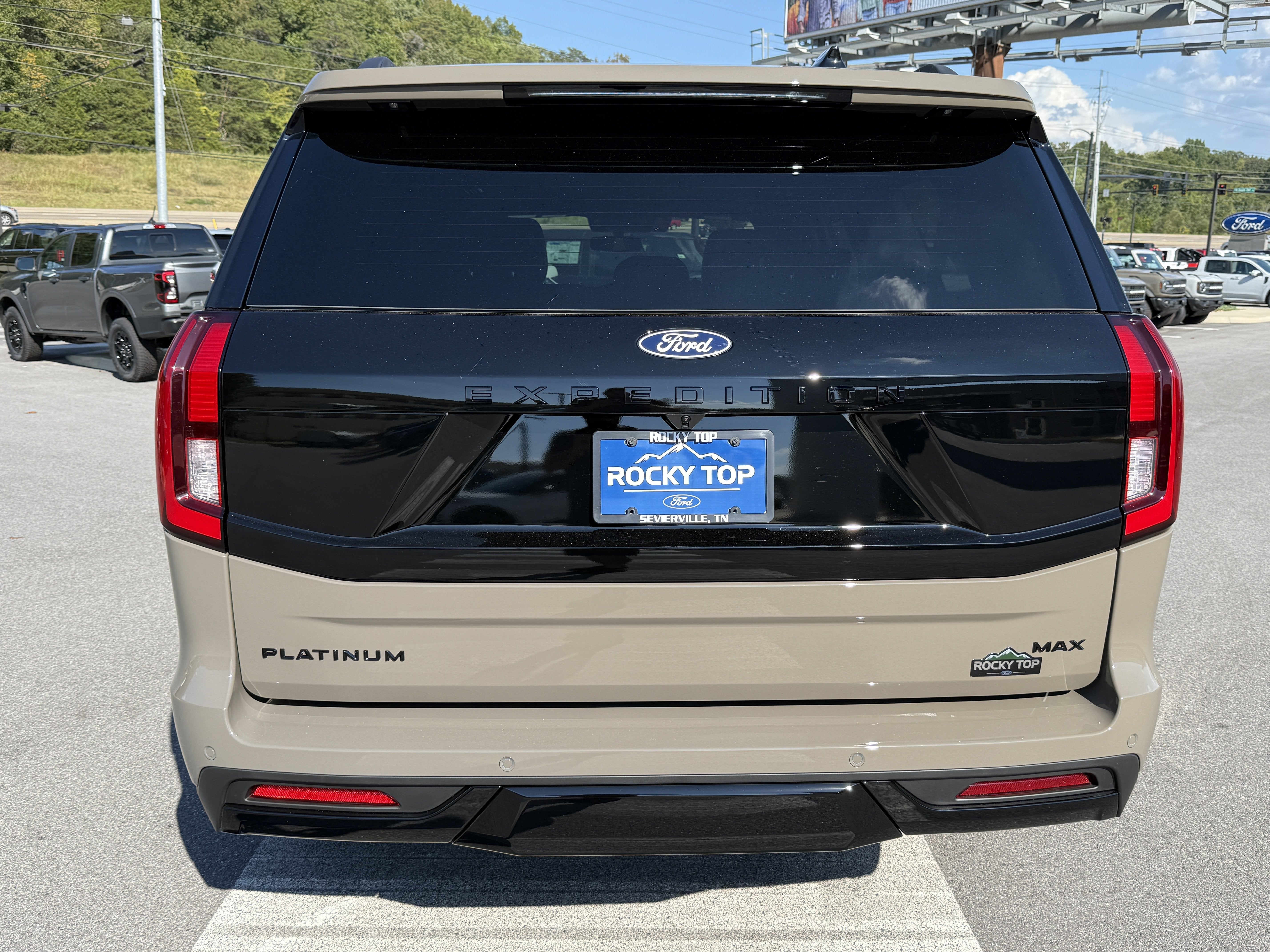 2027 Ford Expedition Max Platinum