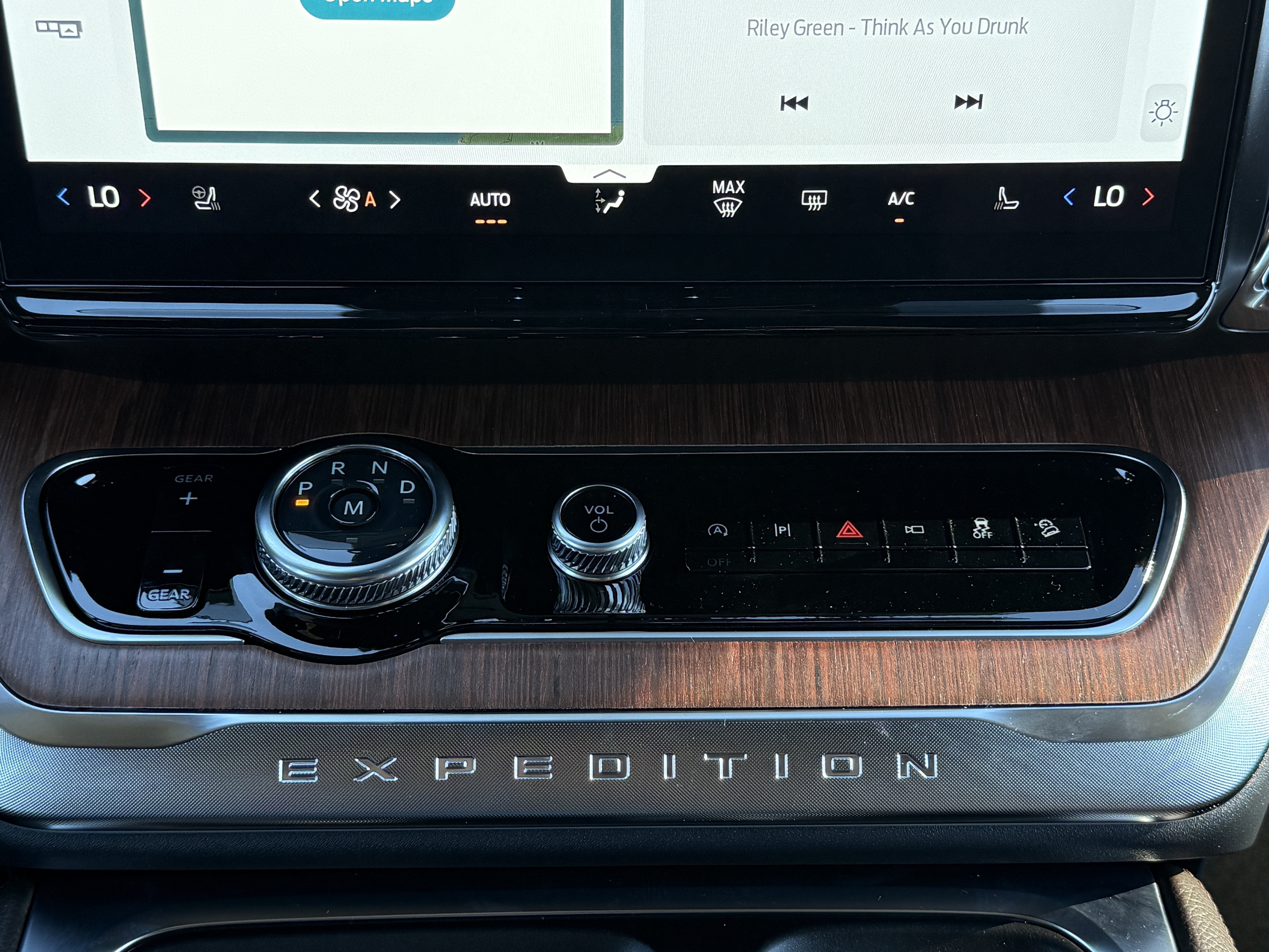2027 Ford Expedition Max King Ranch