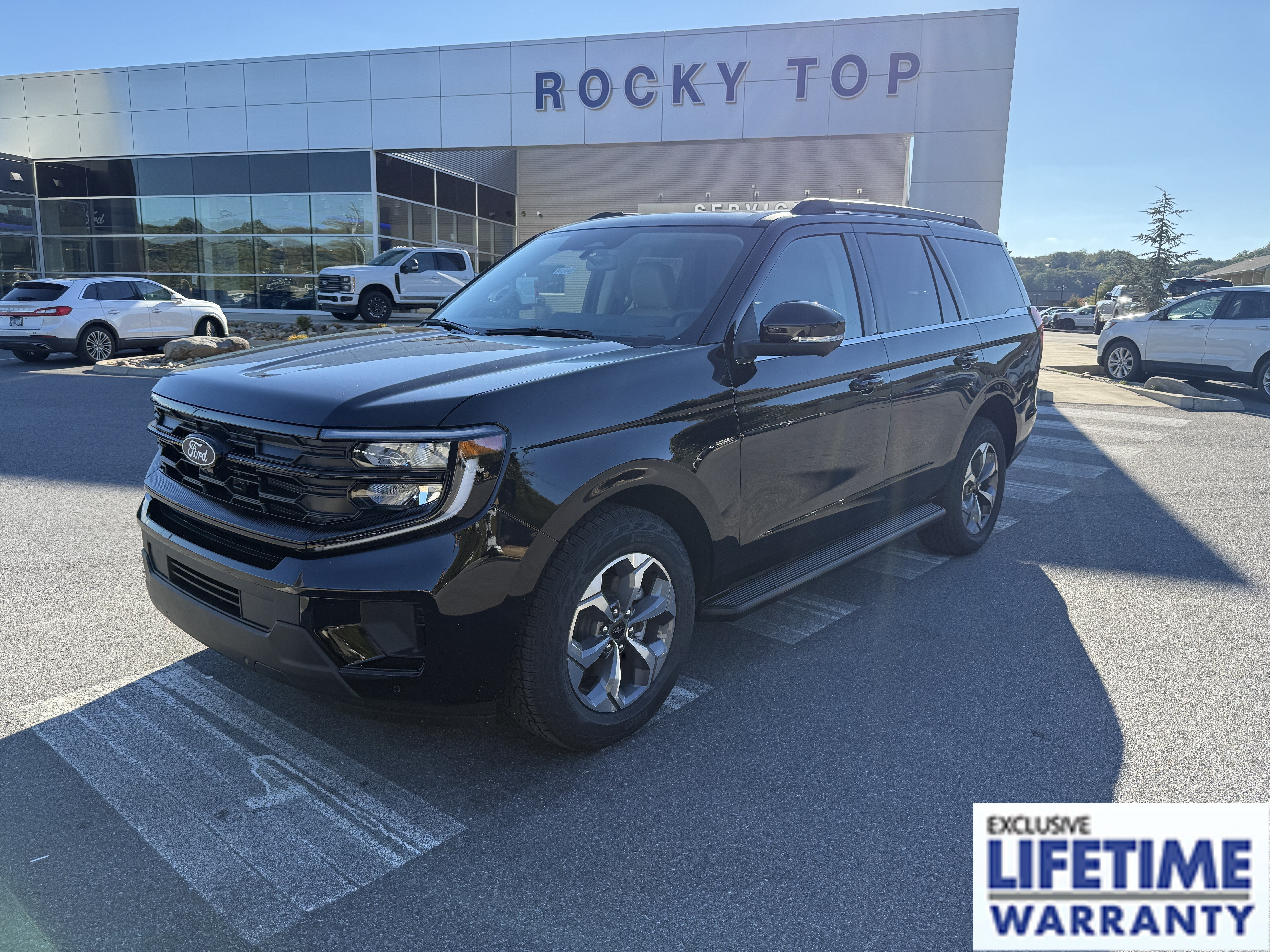 2027 Ford Expedition Active