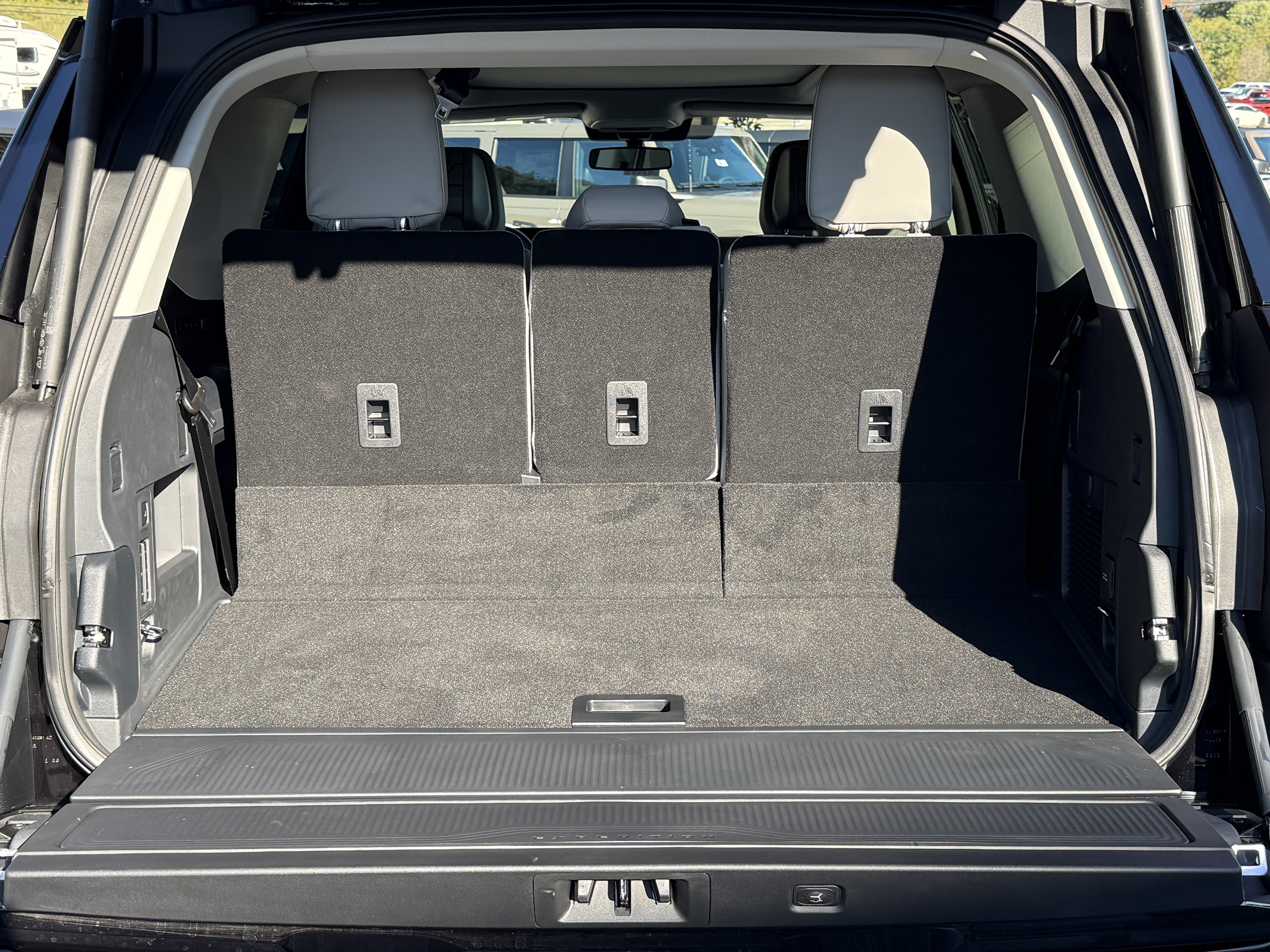 2027 Ford Expedition Active