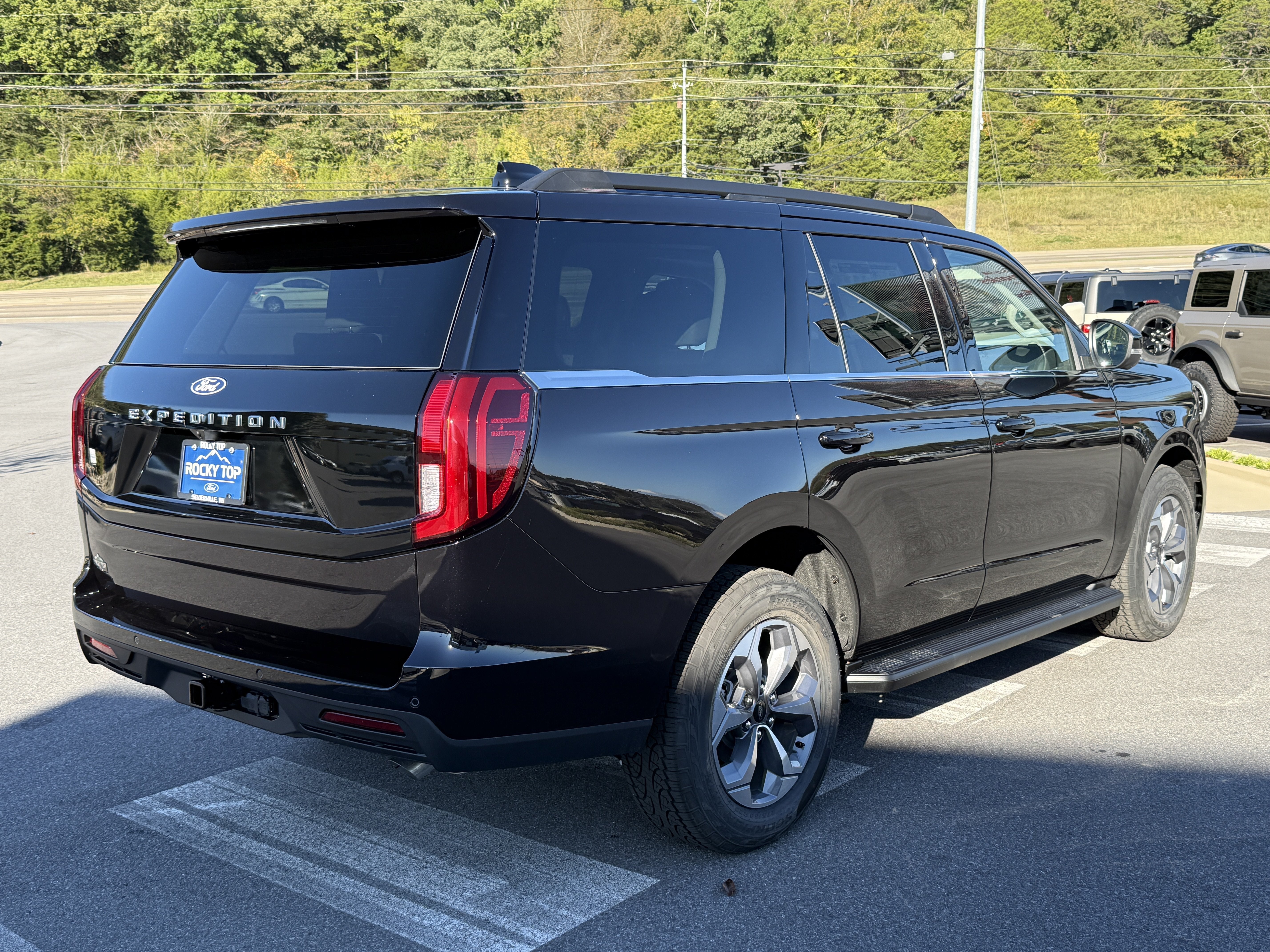 2027 Ford Expedition Active