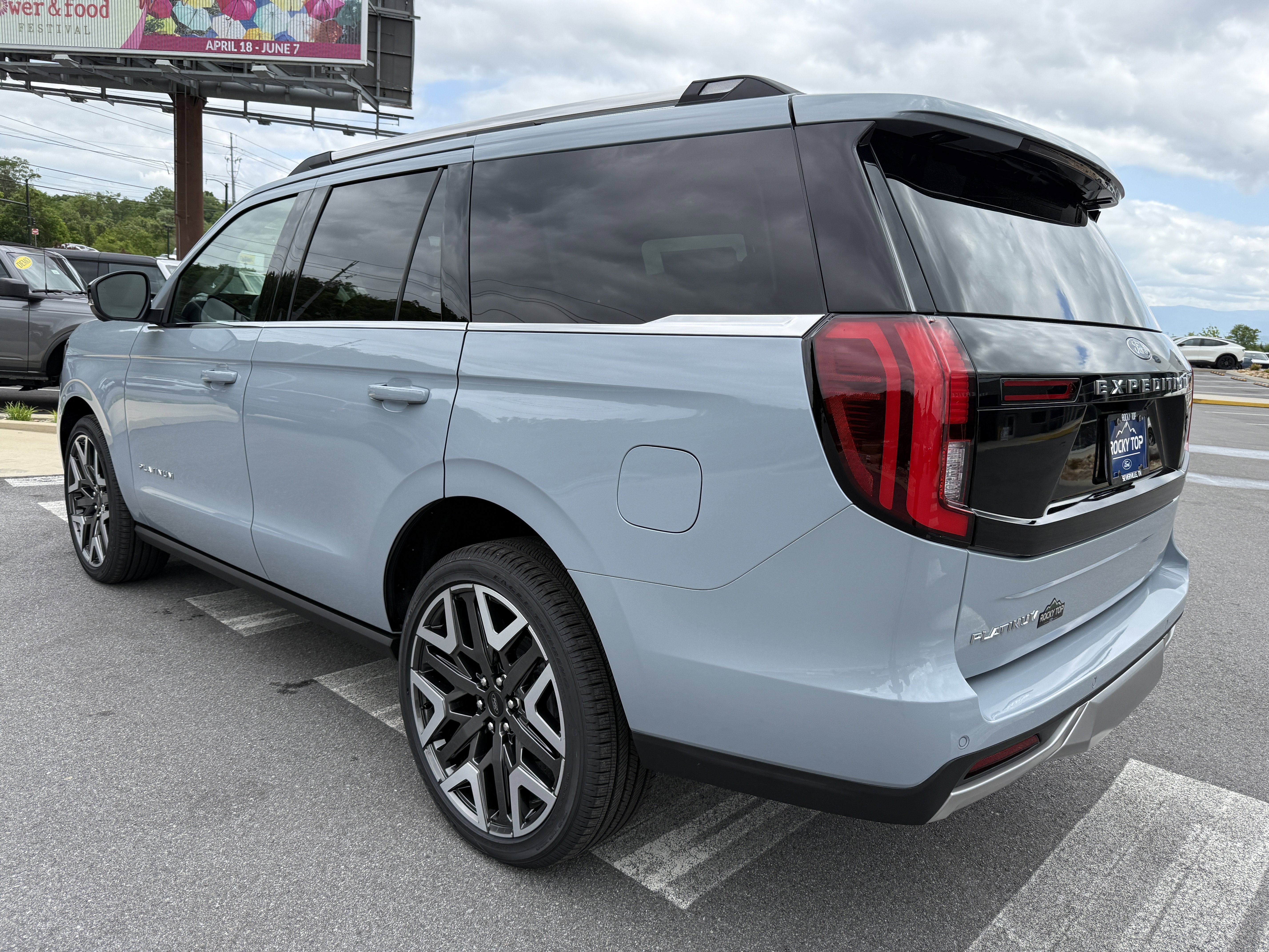 2026 Ford Expedition Platinum