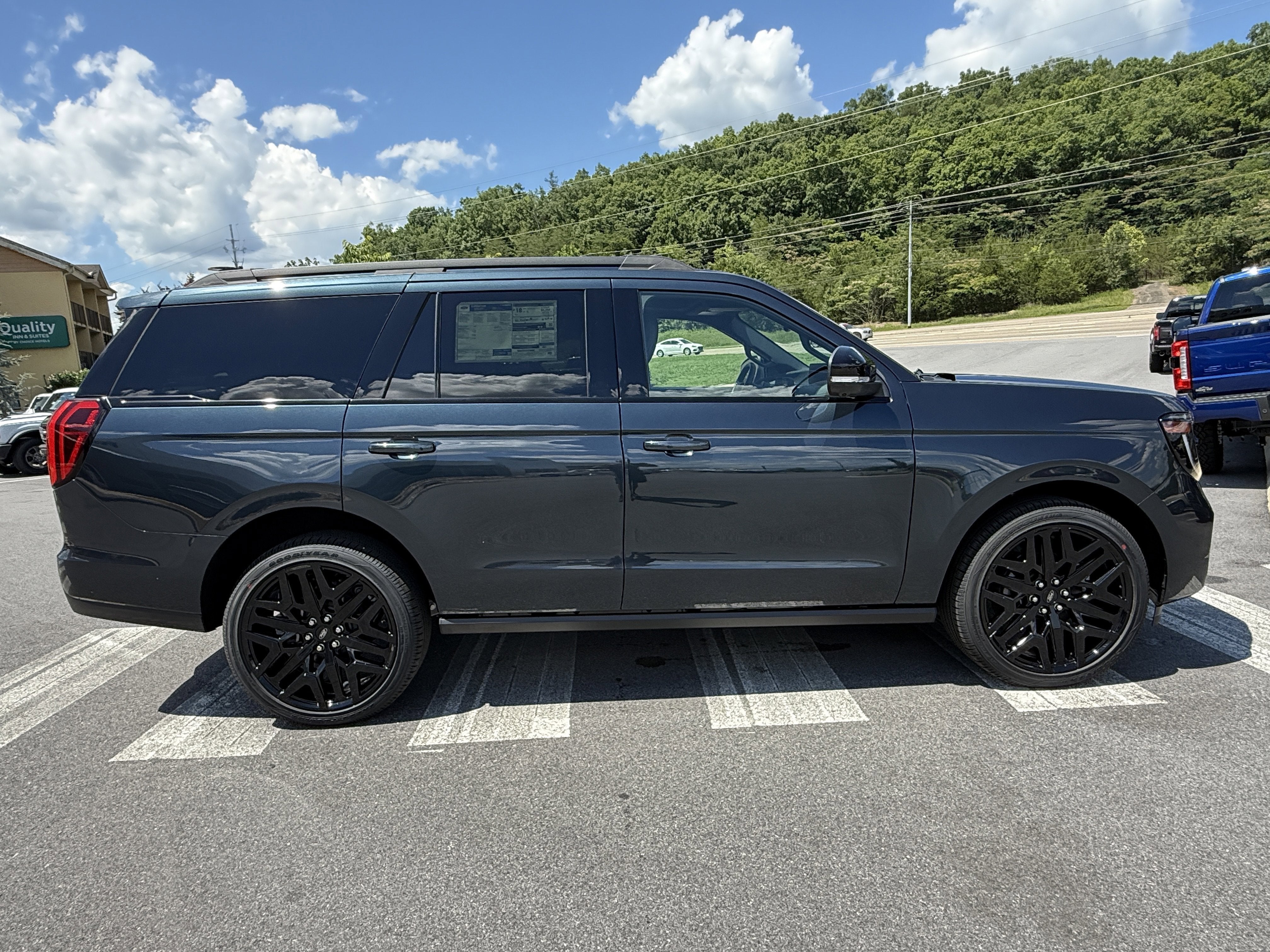 2026 Ford Expedition Platinum