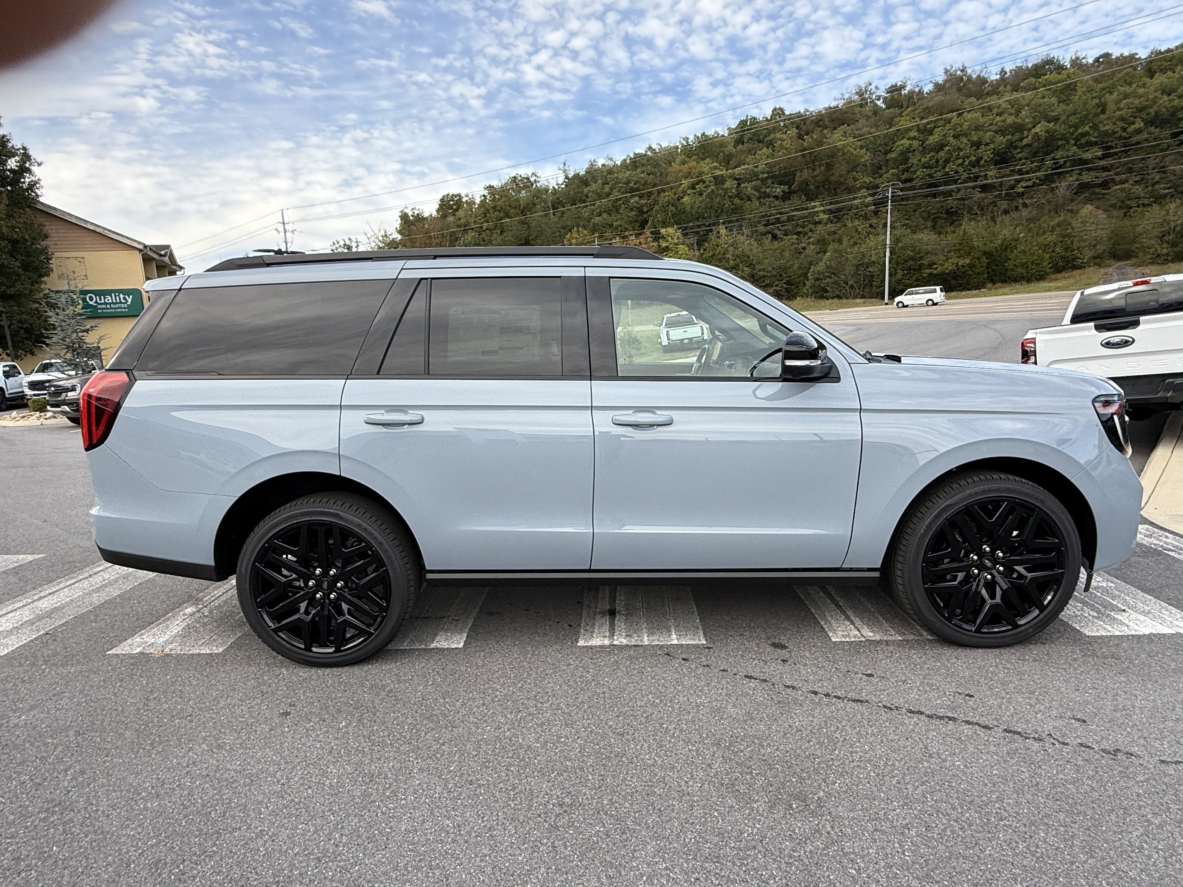 2027 Ford Expedition Platinum