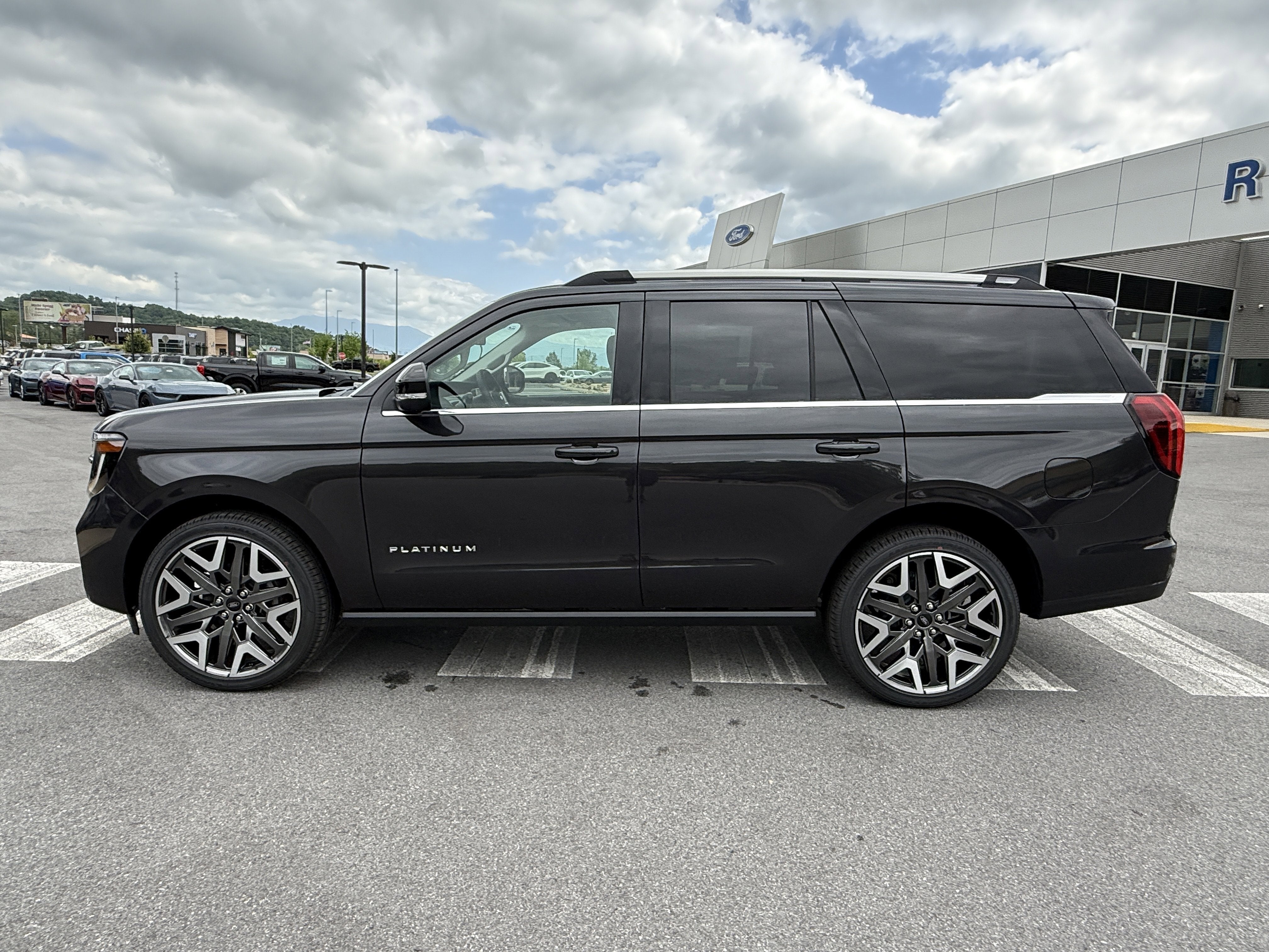 2026 Ford Expedition Platinum