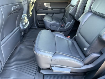 2027 Ford Expedition Tremor