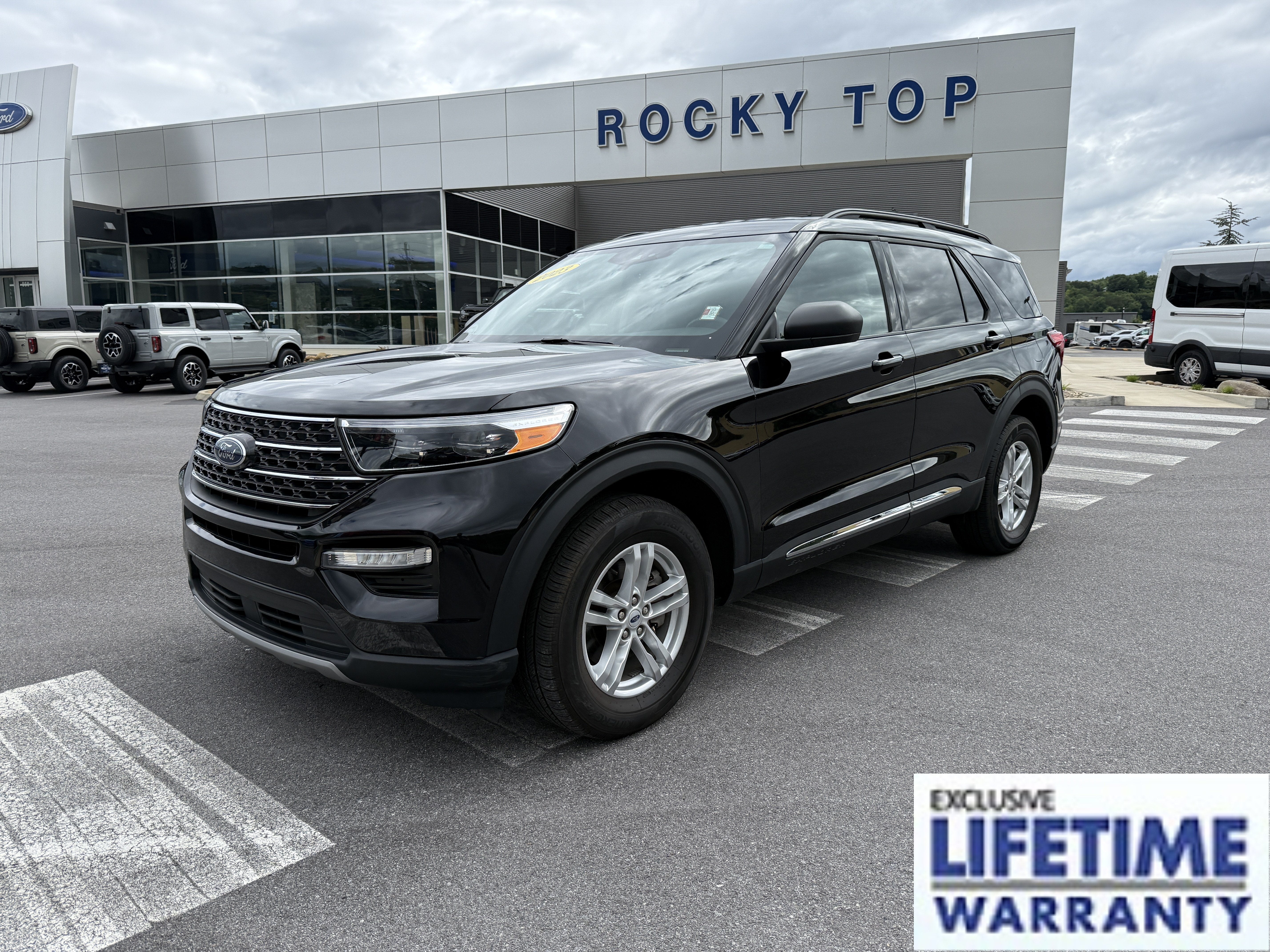 2023 Ford Explorer XLT