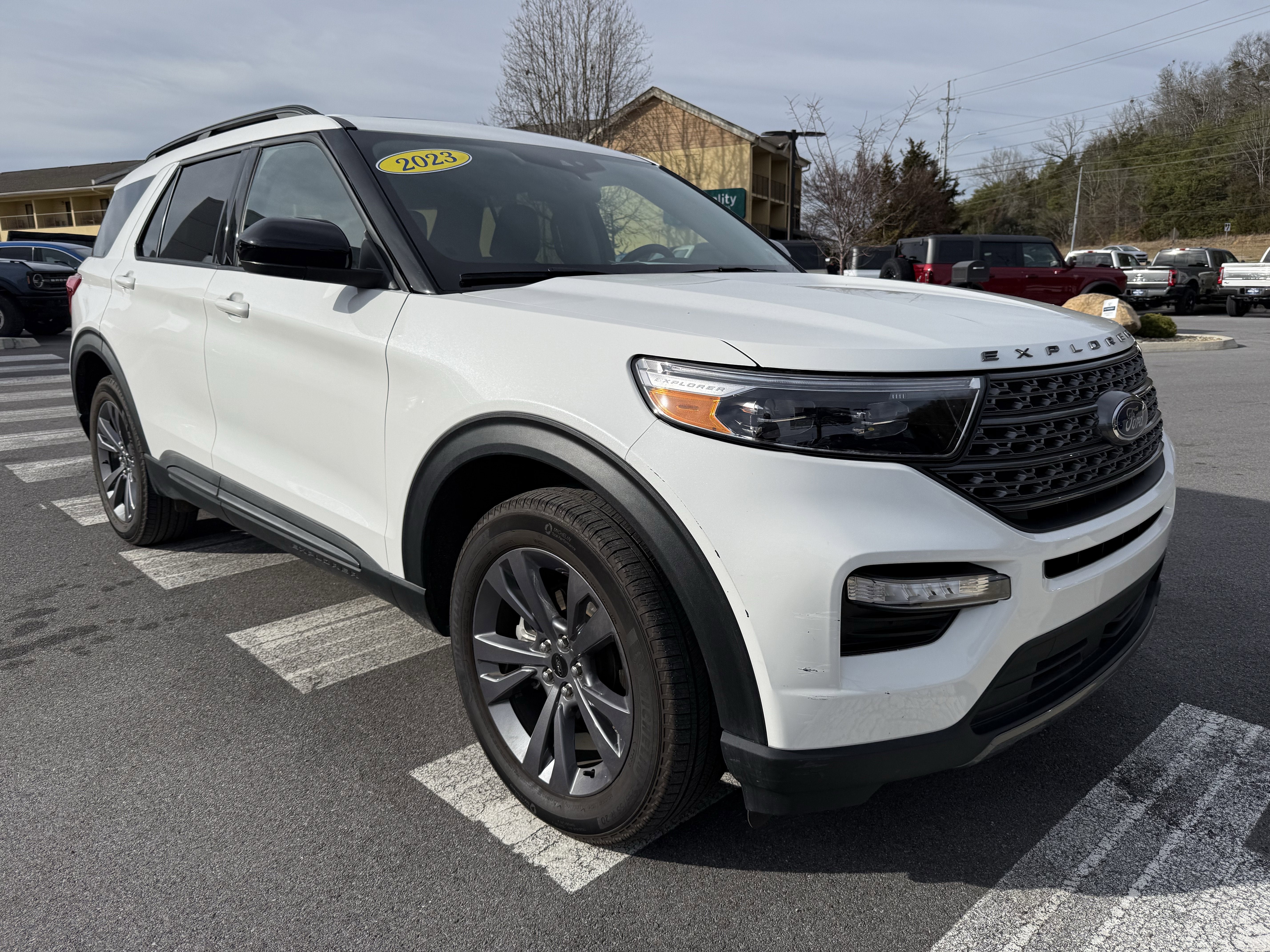 2023 Ford Explorer XLT