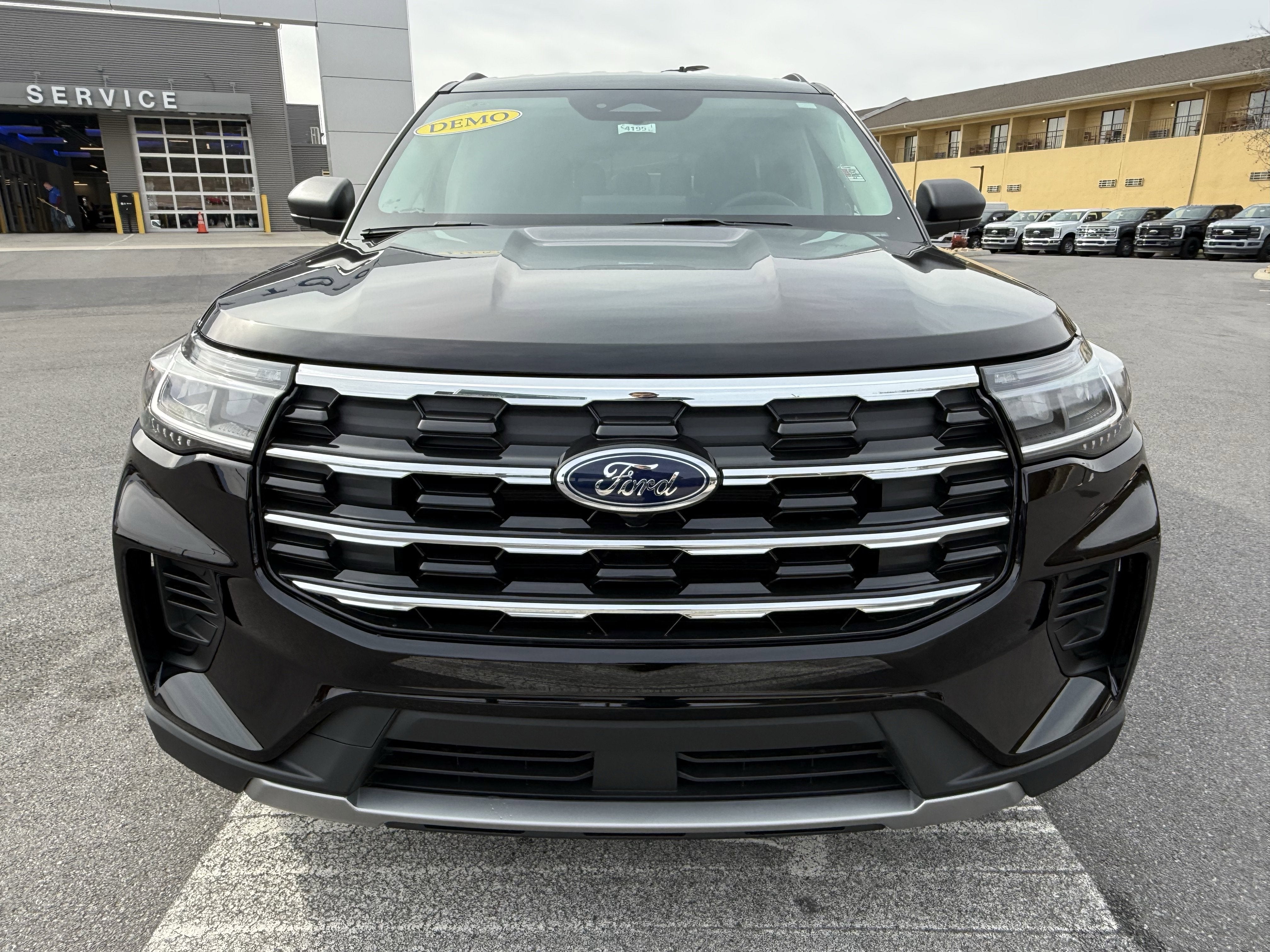 2026 Ford Explorer Active w/200A Pkg