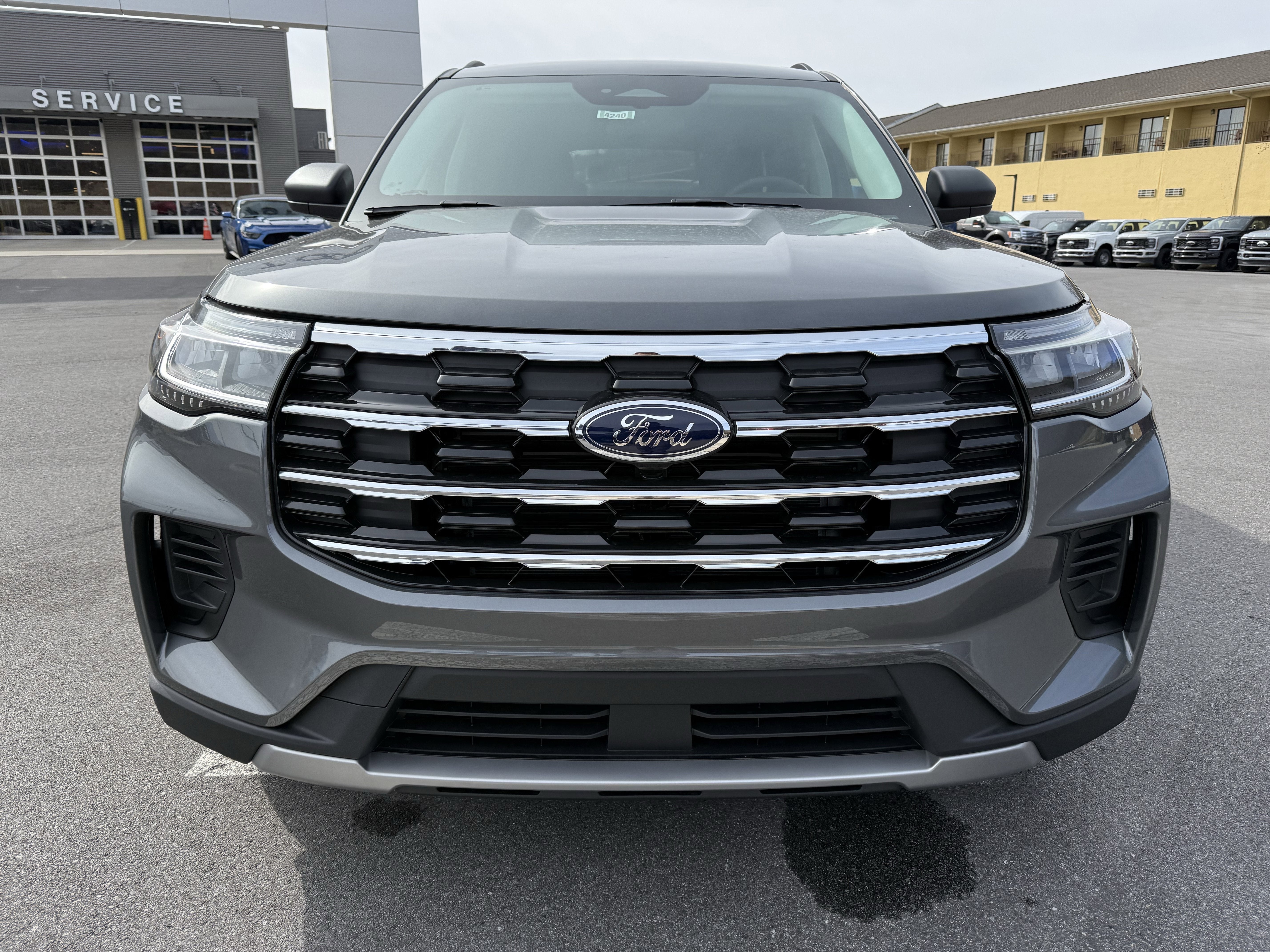 2026 Ford Explorer Active w/200A Pkg