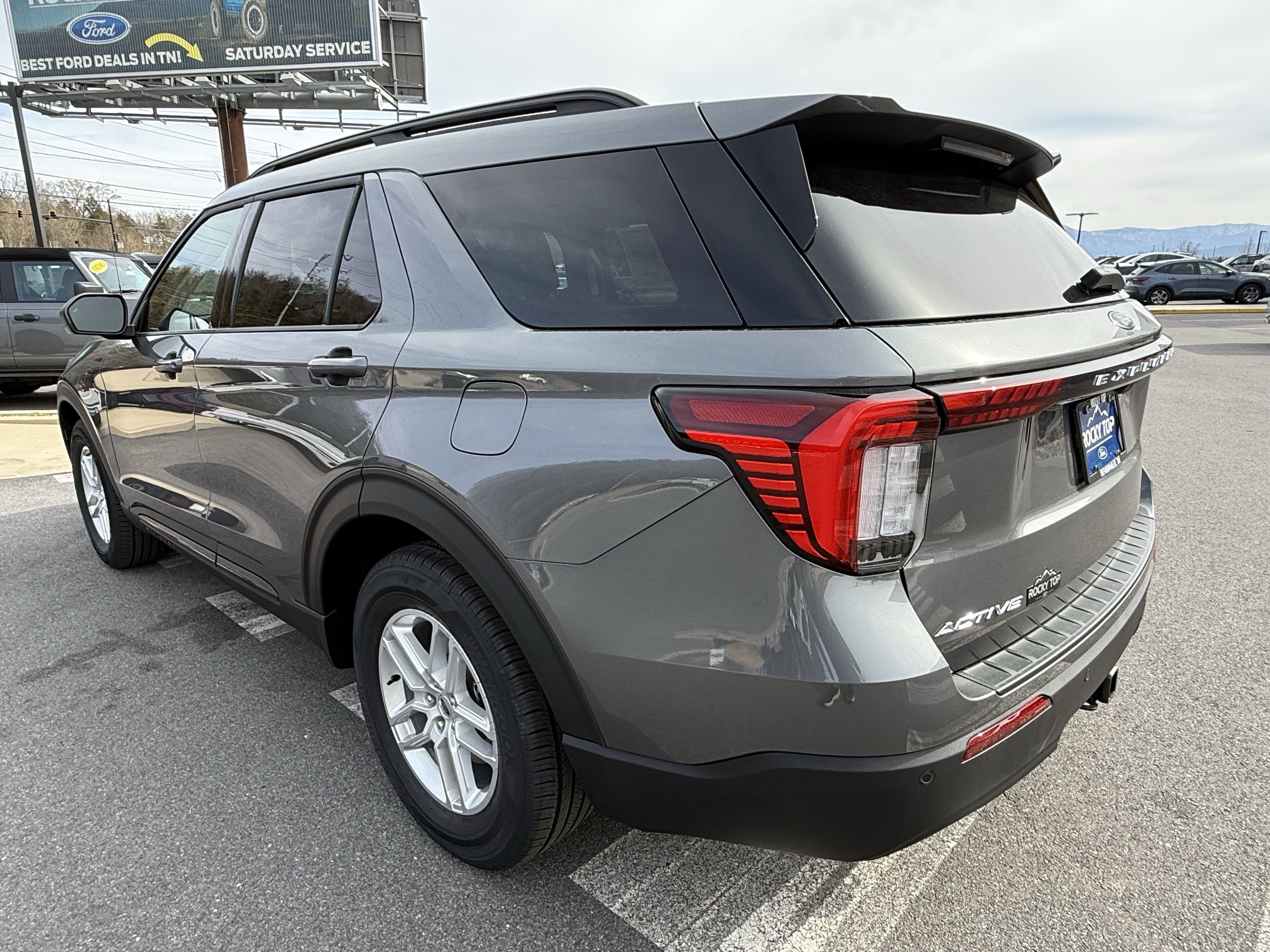 2026 Ford Explorer Active w/200A Pkg