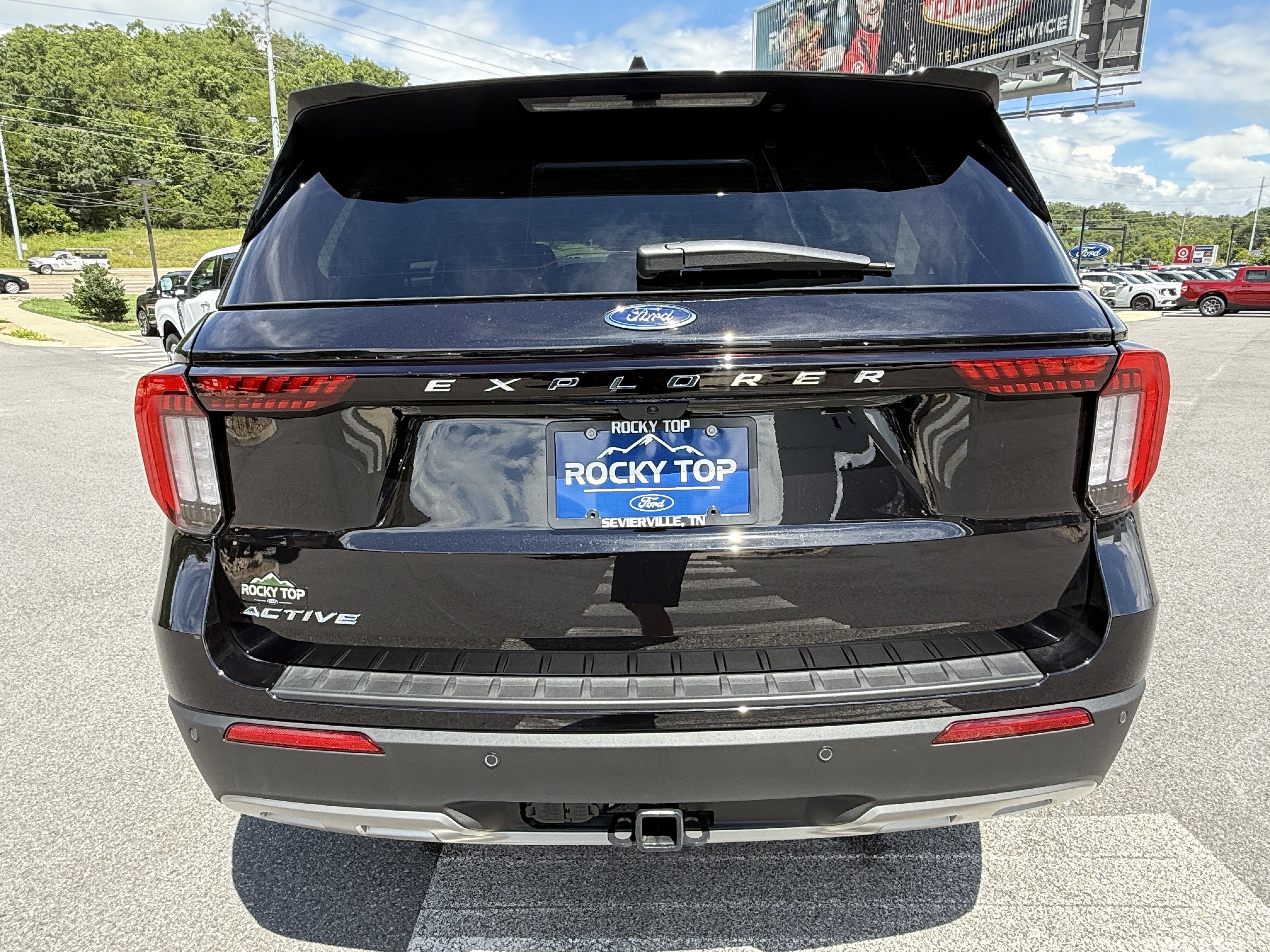 2026 Ford Explorer Active w/200A Pkg