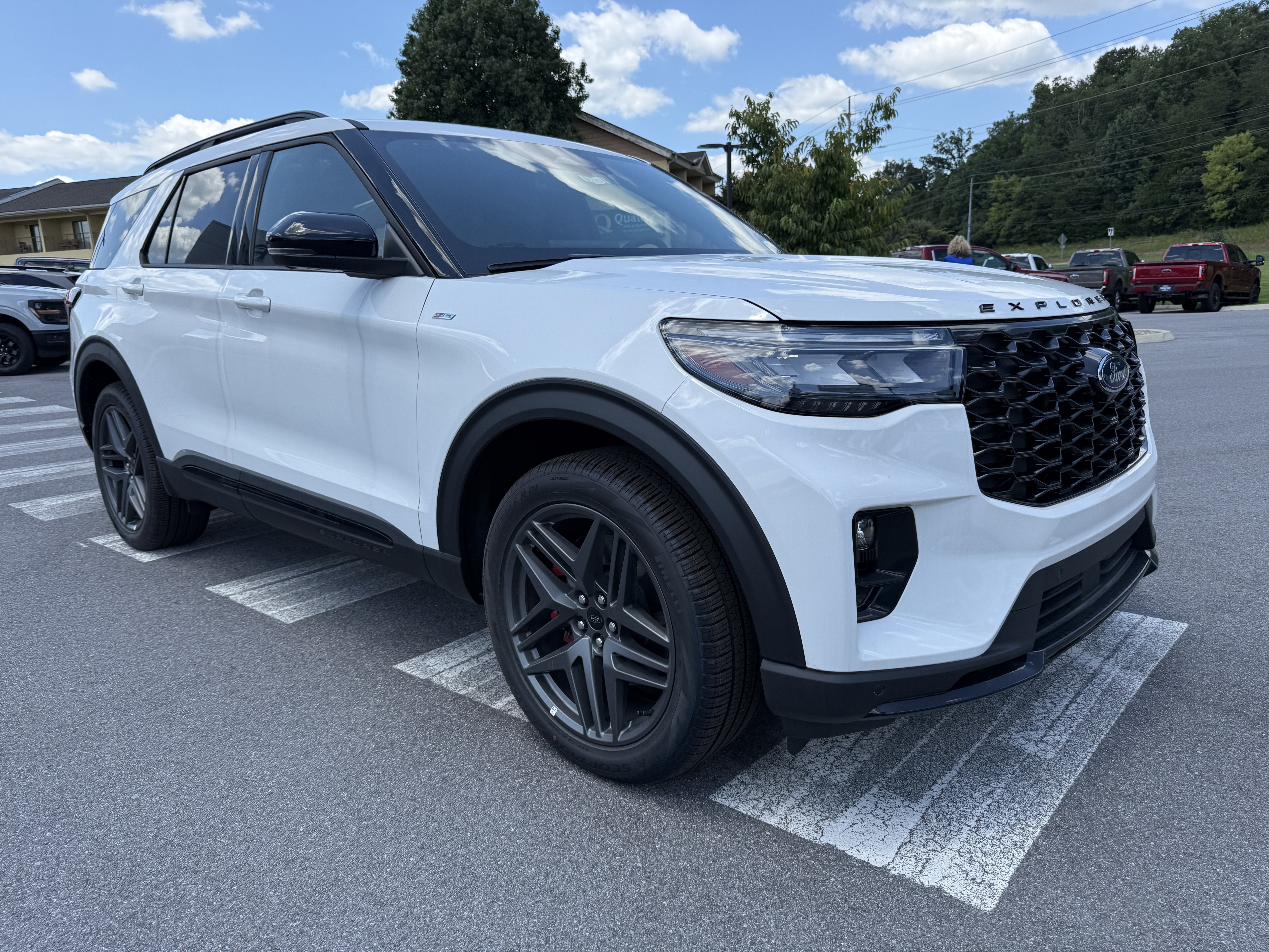 2026 Ford Explorer ST-Line