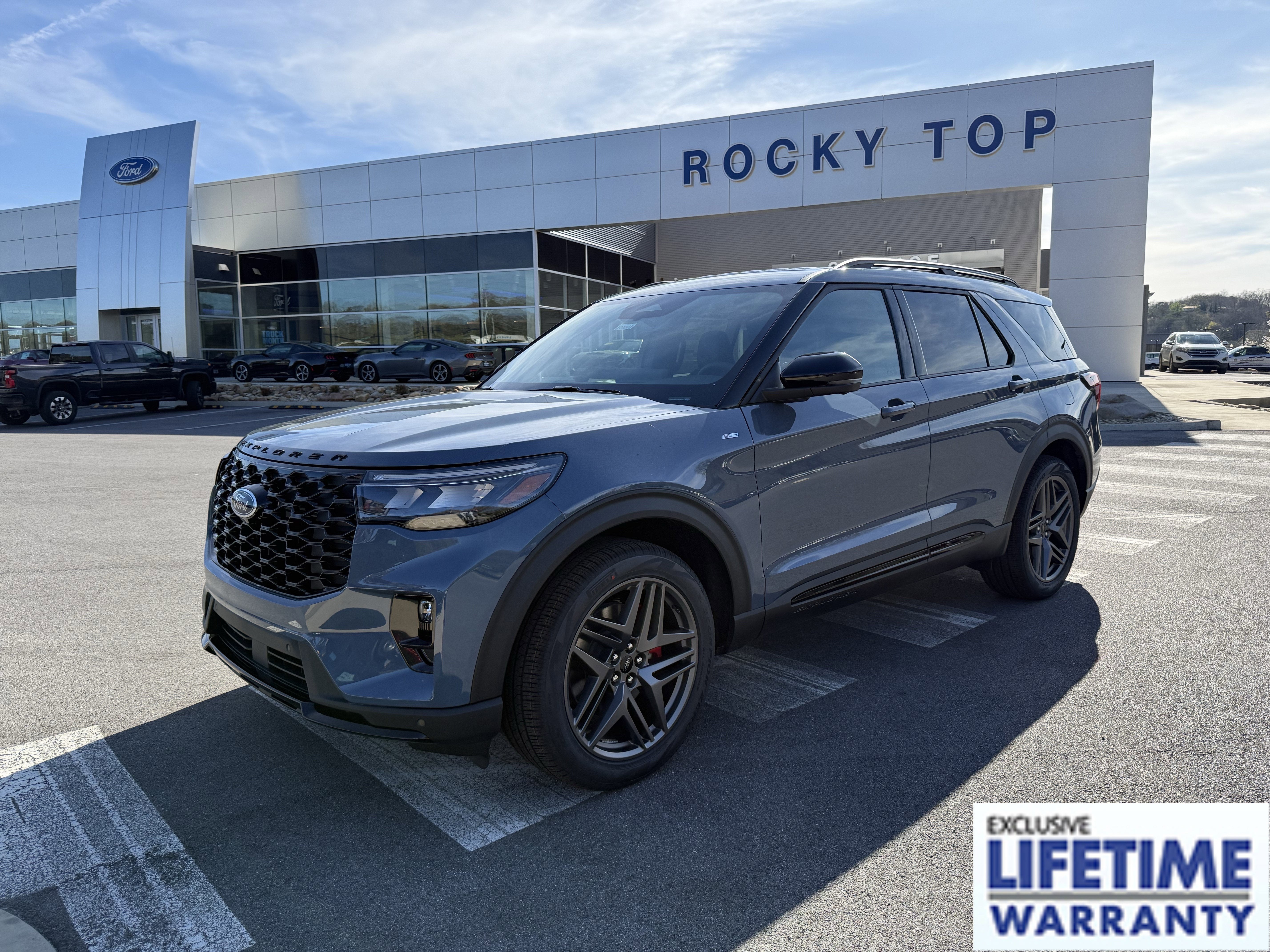 2026 Ford Explorer ST-Line