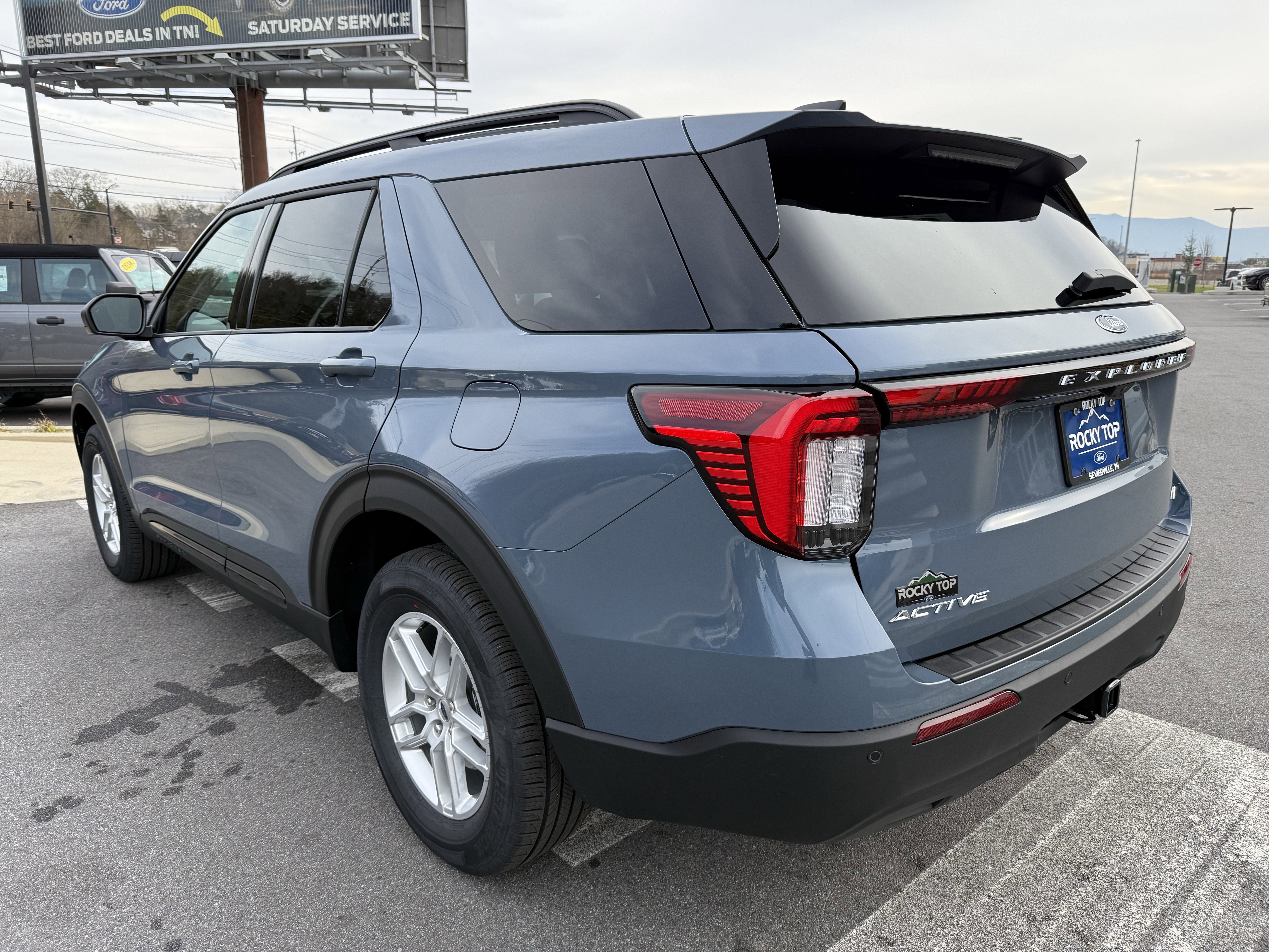 2026 Ford Explorer Active w/200A Pkg