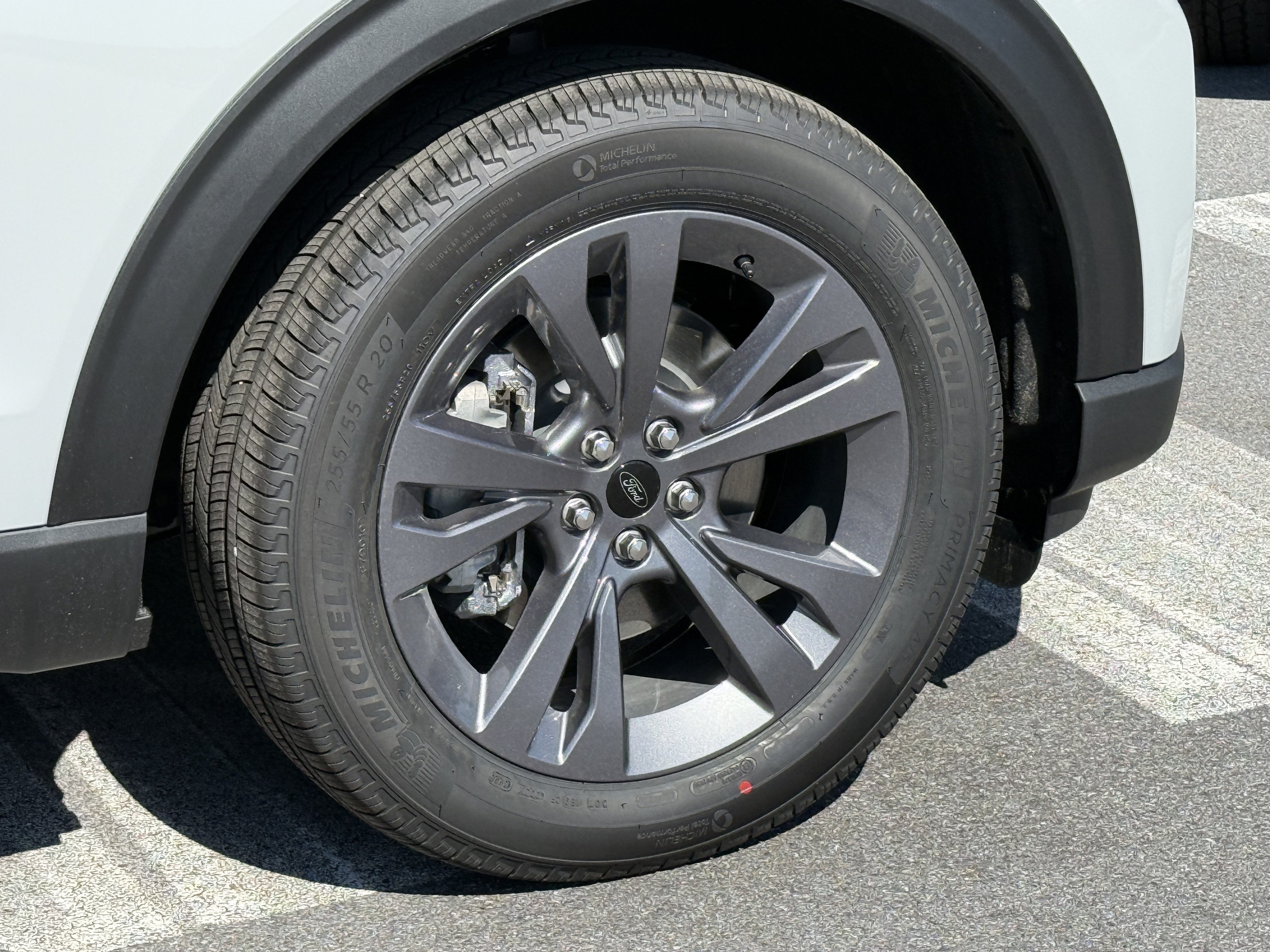 2027 Ford Explorer Active w/200A Pkg