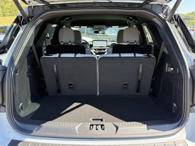 2027 Ford Explorer Active w/200A Pkg