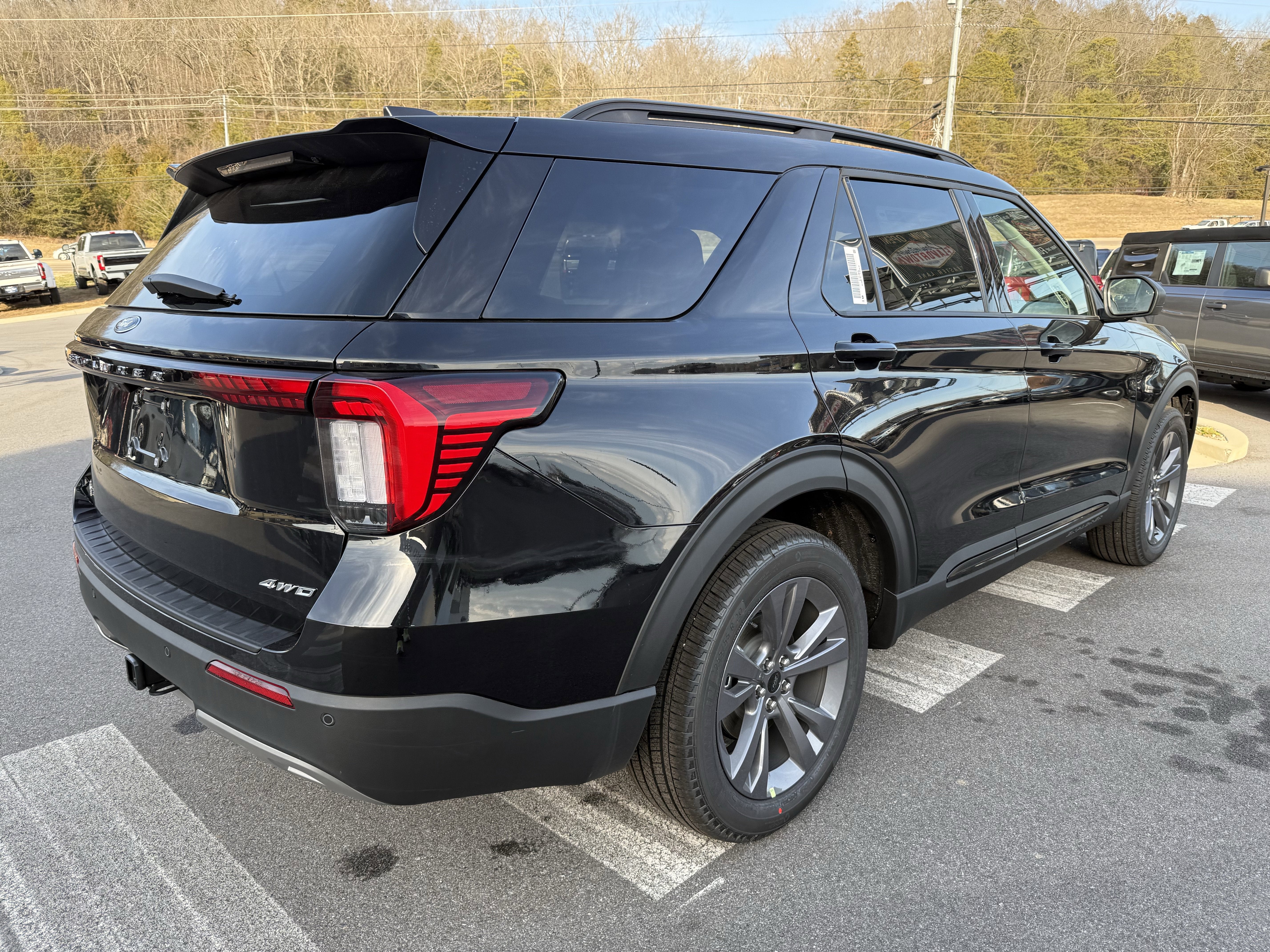 2026 Ford Explorer Active w/200A Pkg