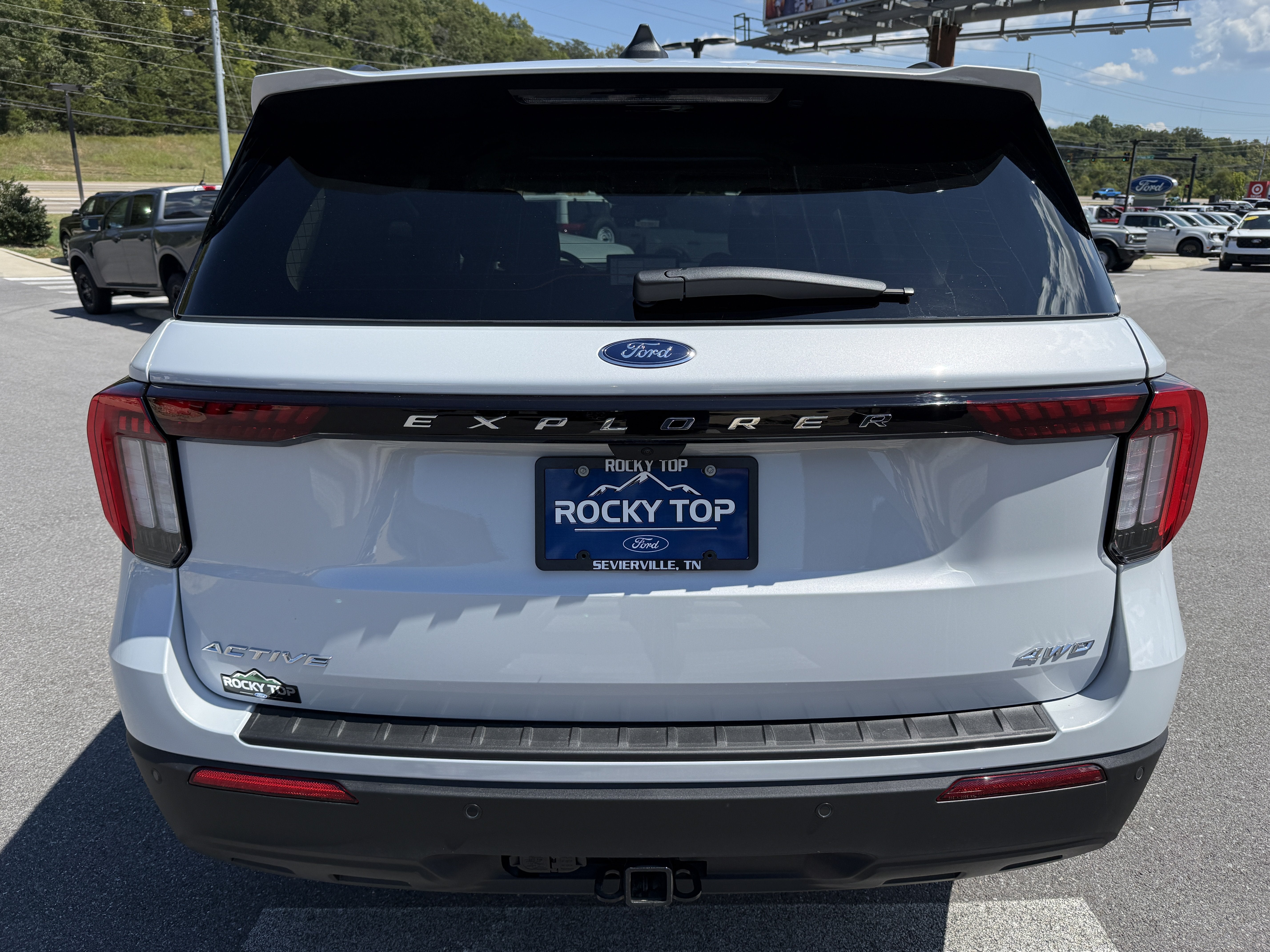 2026 Ford Explorer Active w/200A Pkg