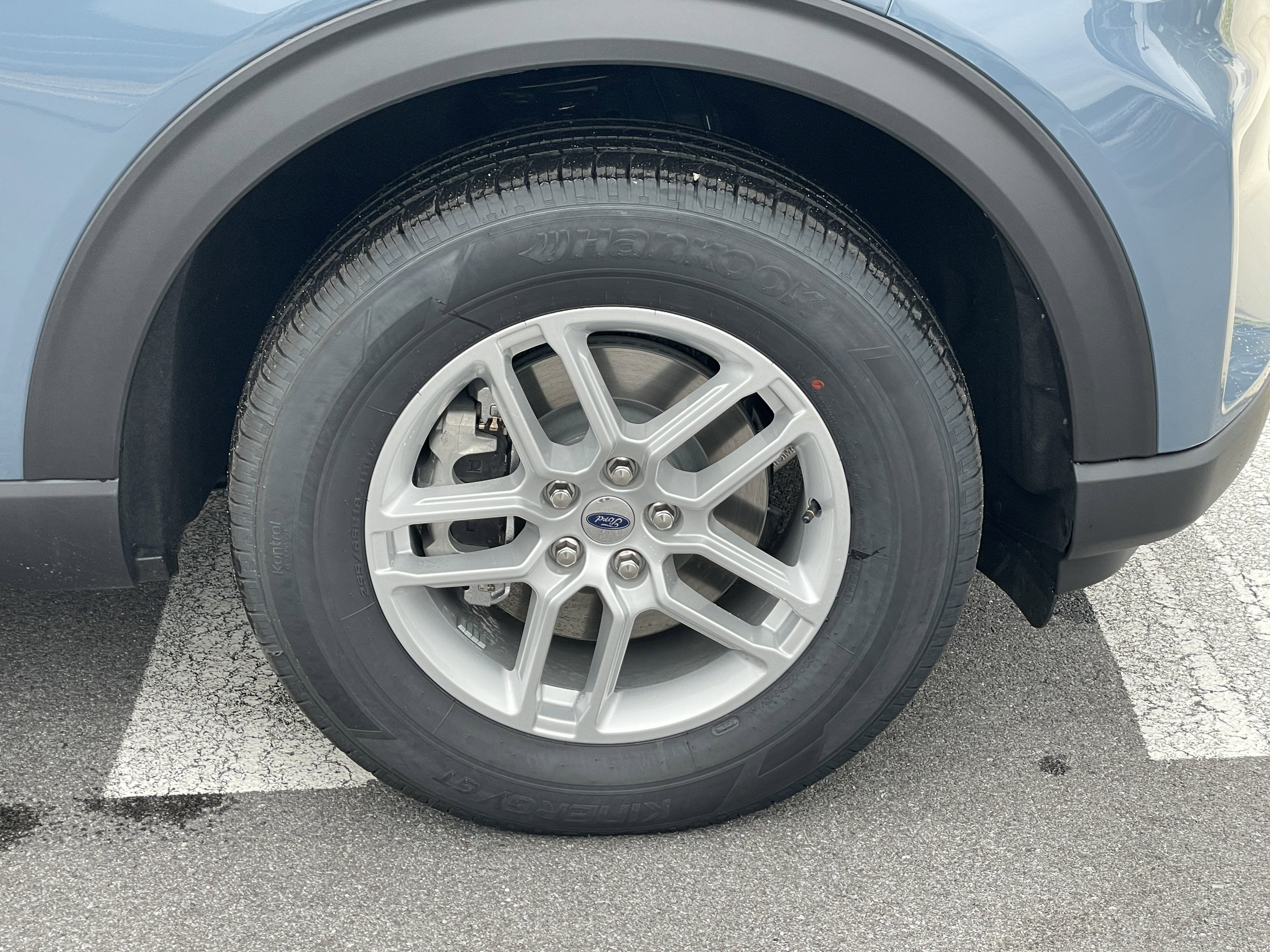 2026 Ford Explorer Active w/200A Pkg